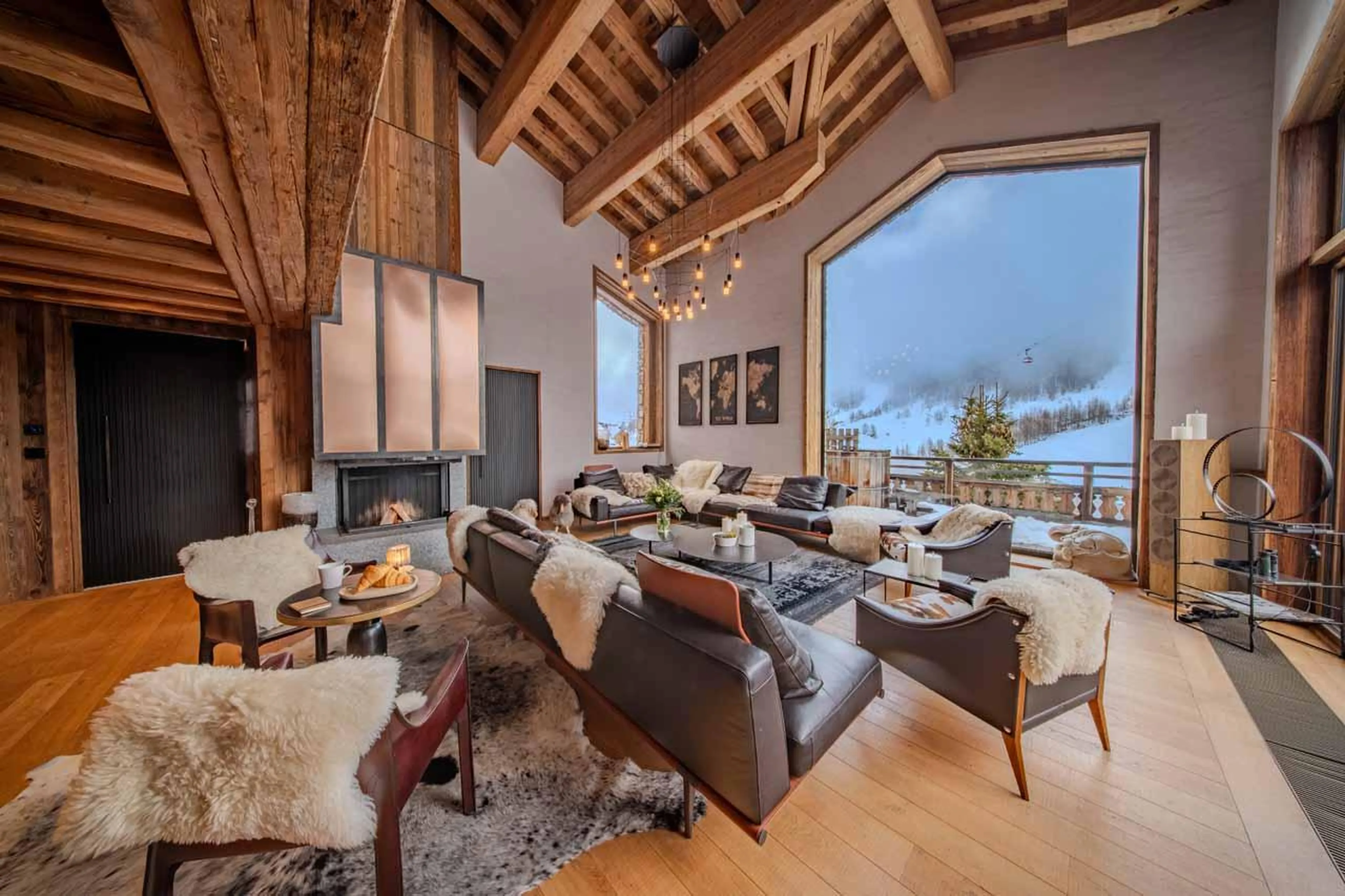 Huge windows in living room of Chalet Orso in Val d'Isere