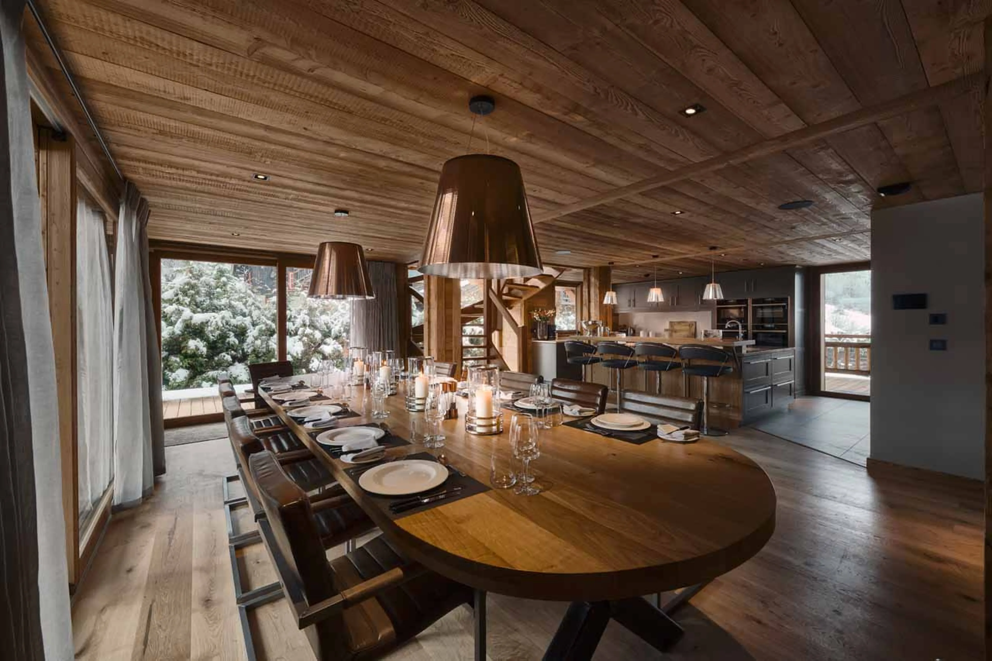 Open plan dining and kitchen area at Lodge de Nants in Morzine