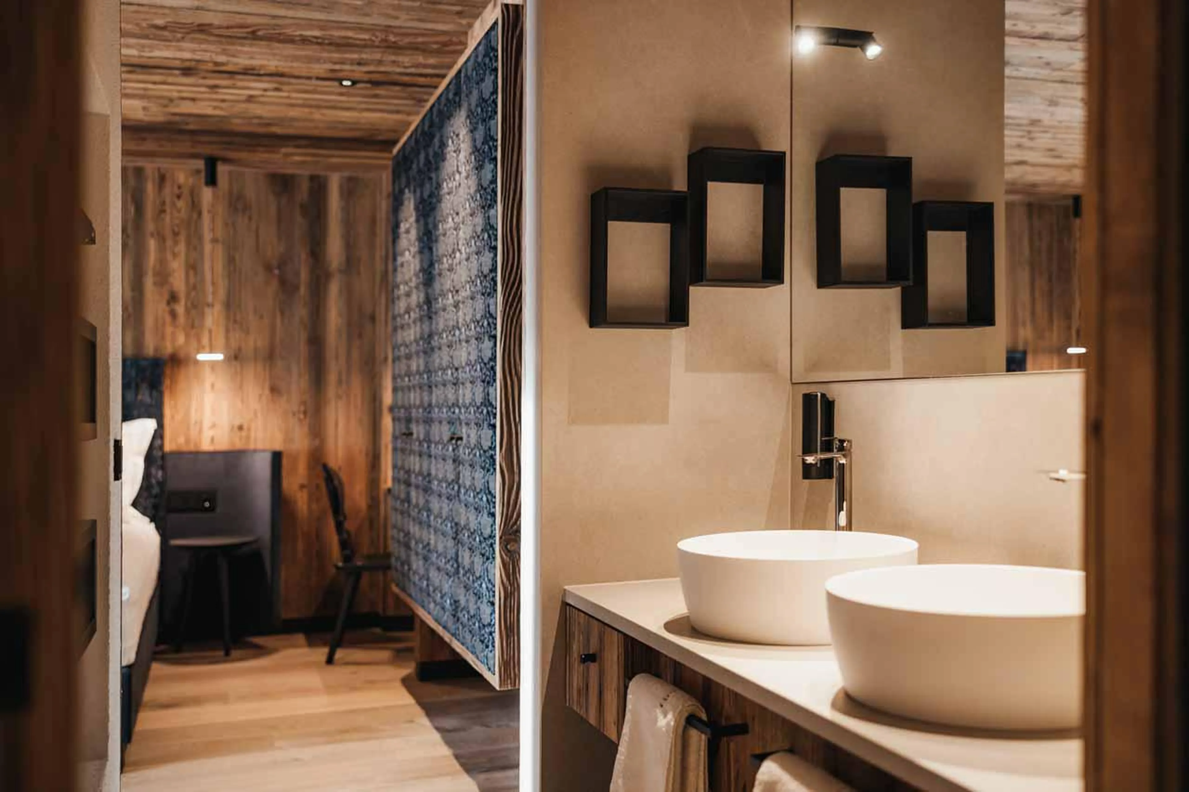 Shower room three at Chalet Lum d'Or in Val Gardena