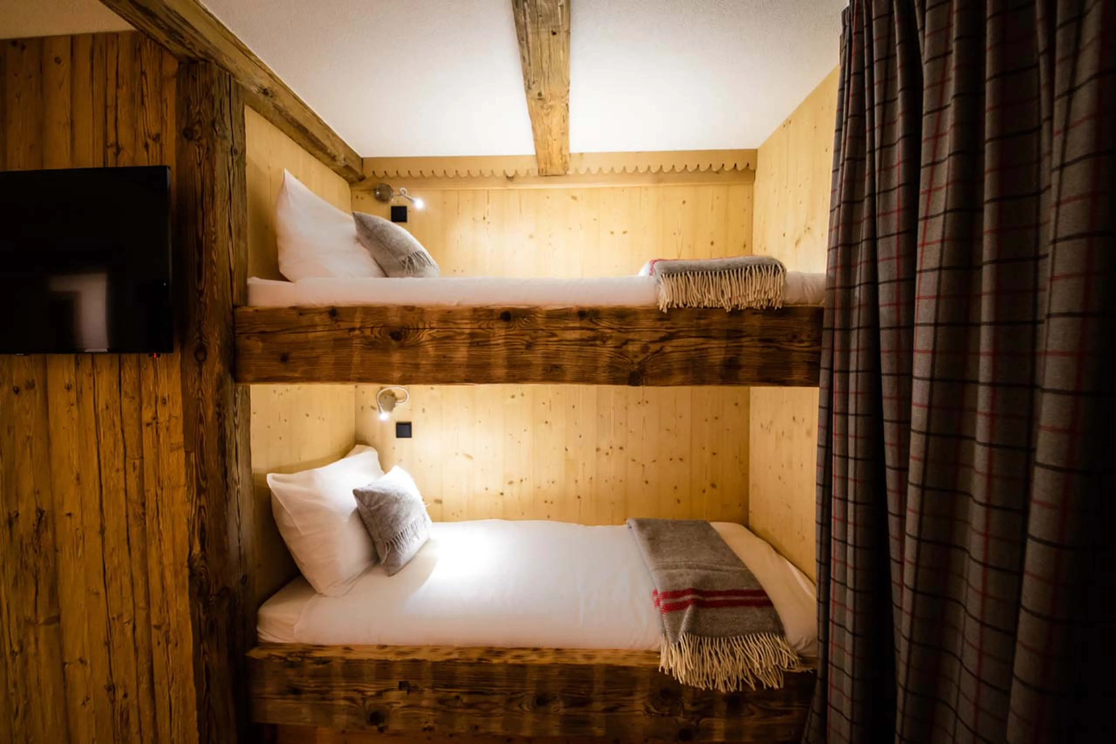 Bunk beds at Montfort Lodge in St Anton