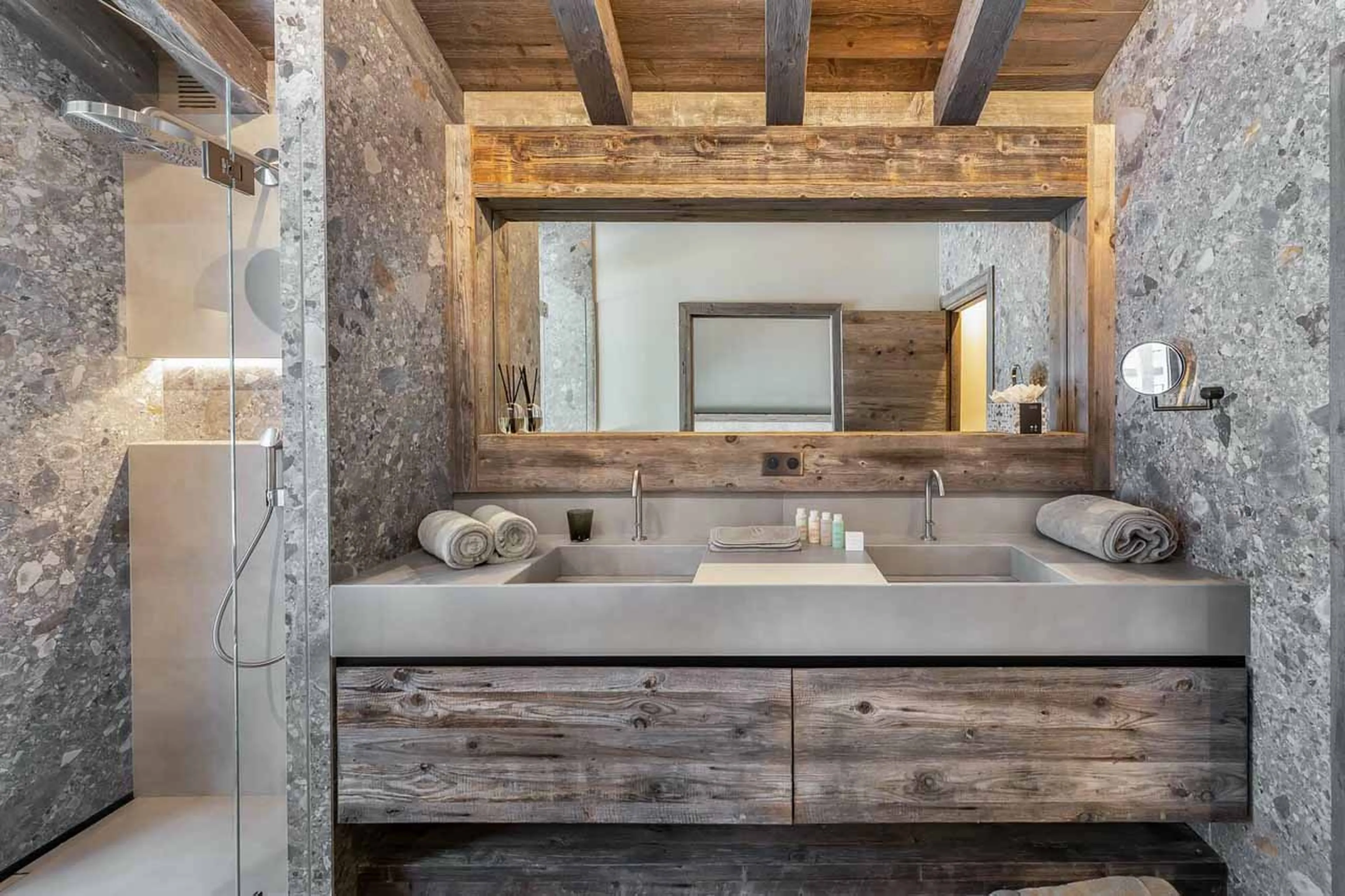 Shower room at Chalet White Sand in Courchevel 1550