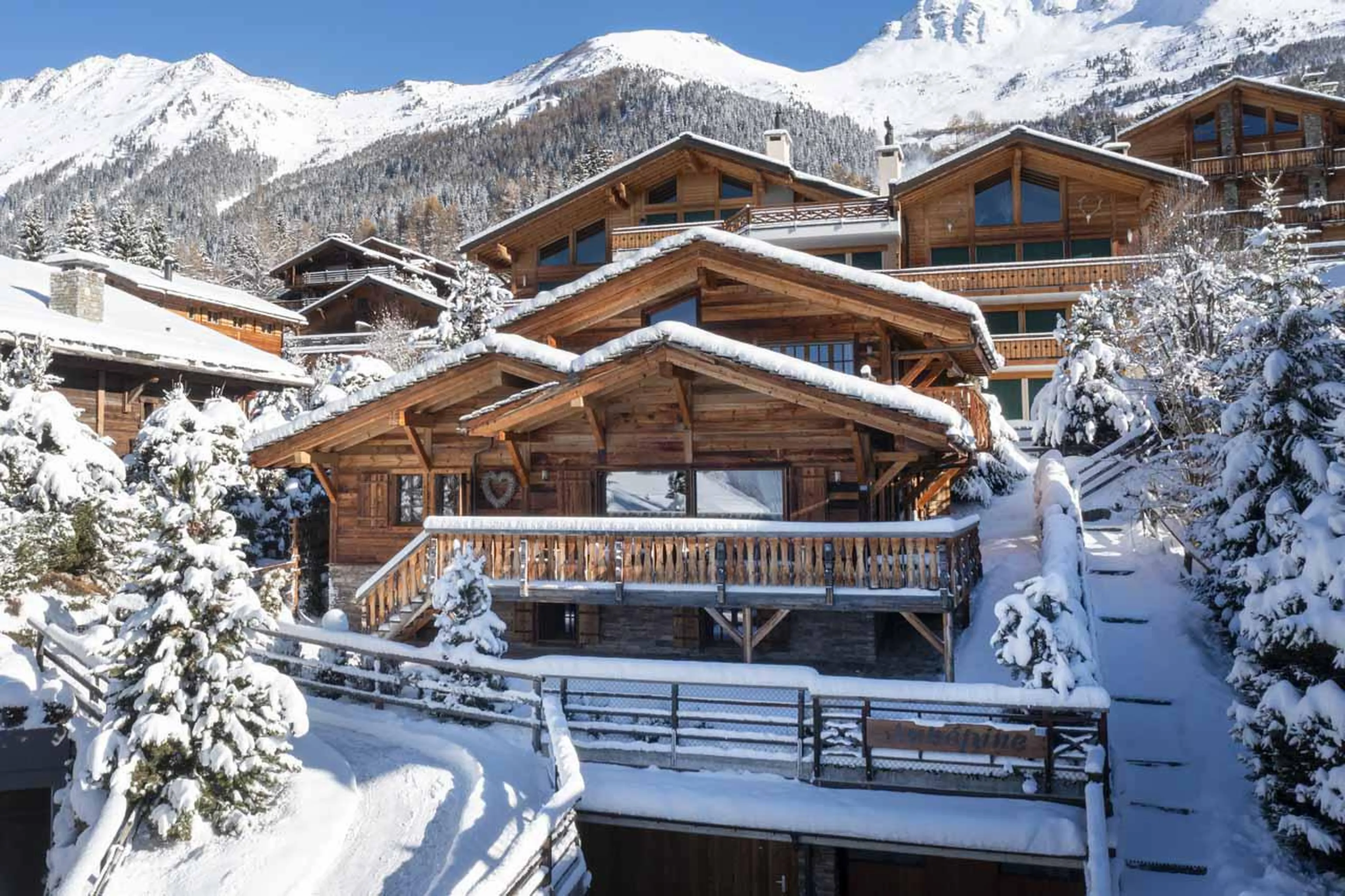 Exterior of Chalet Daphne in Verbier
