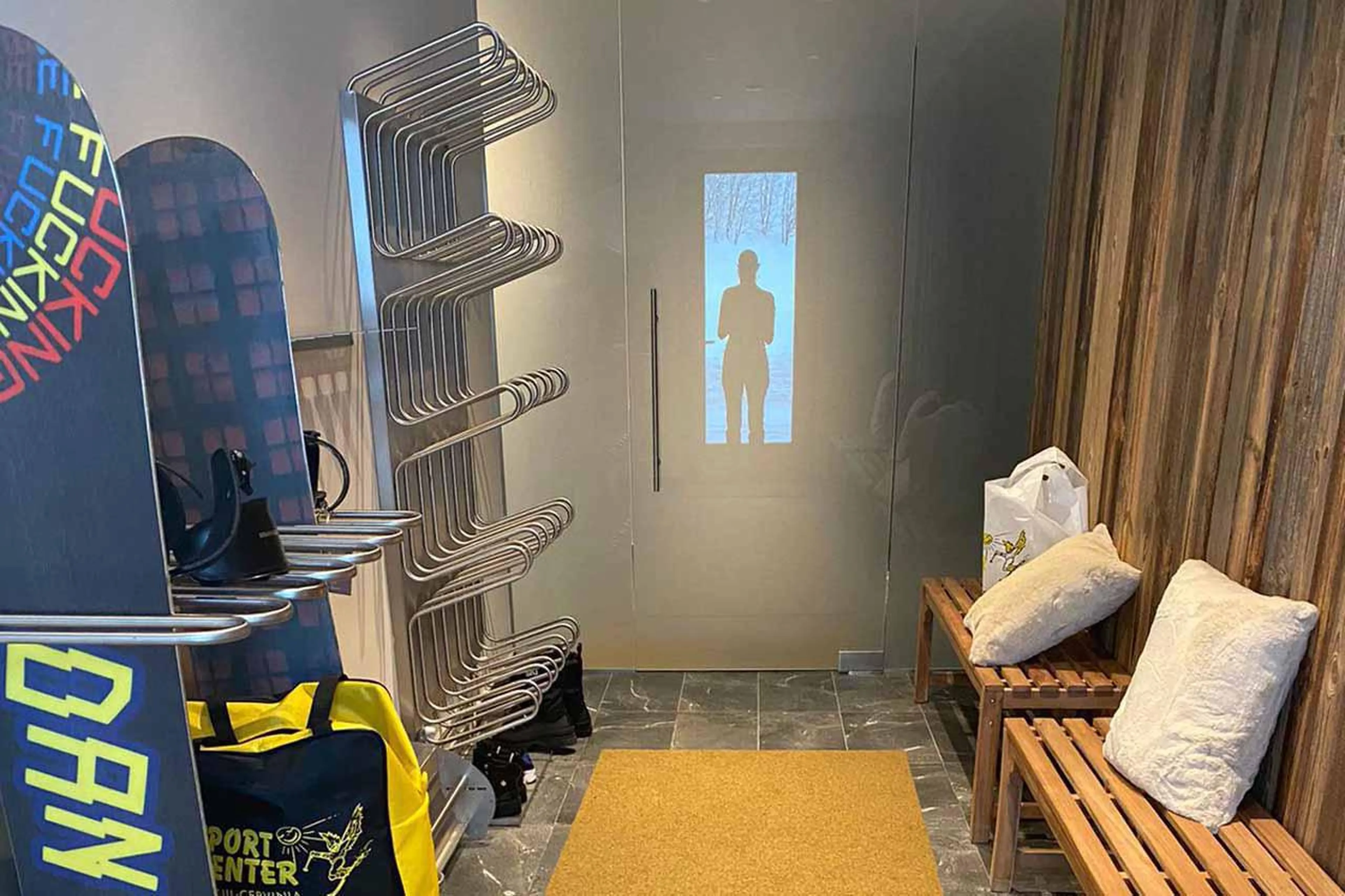 Ski room at Chalet Blanc in Cervinia