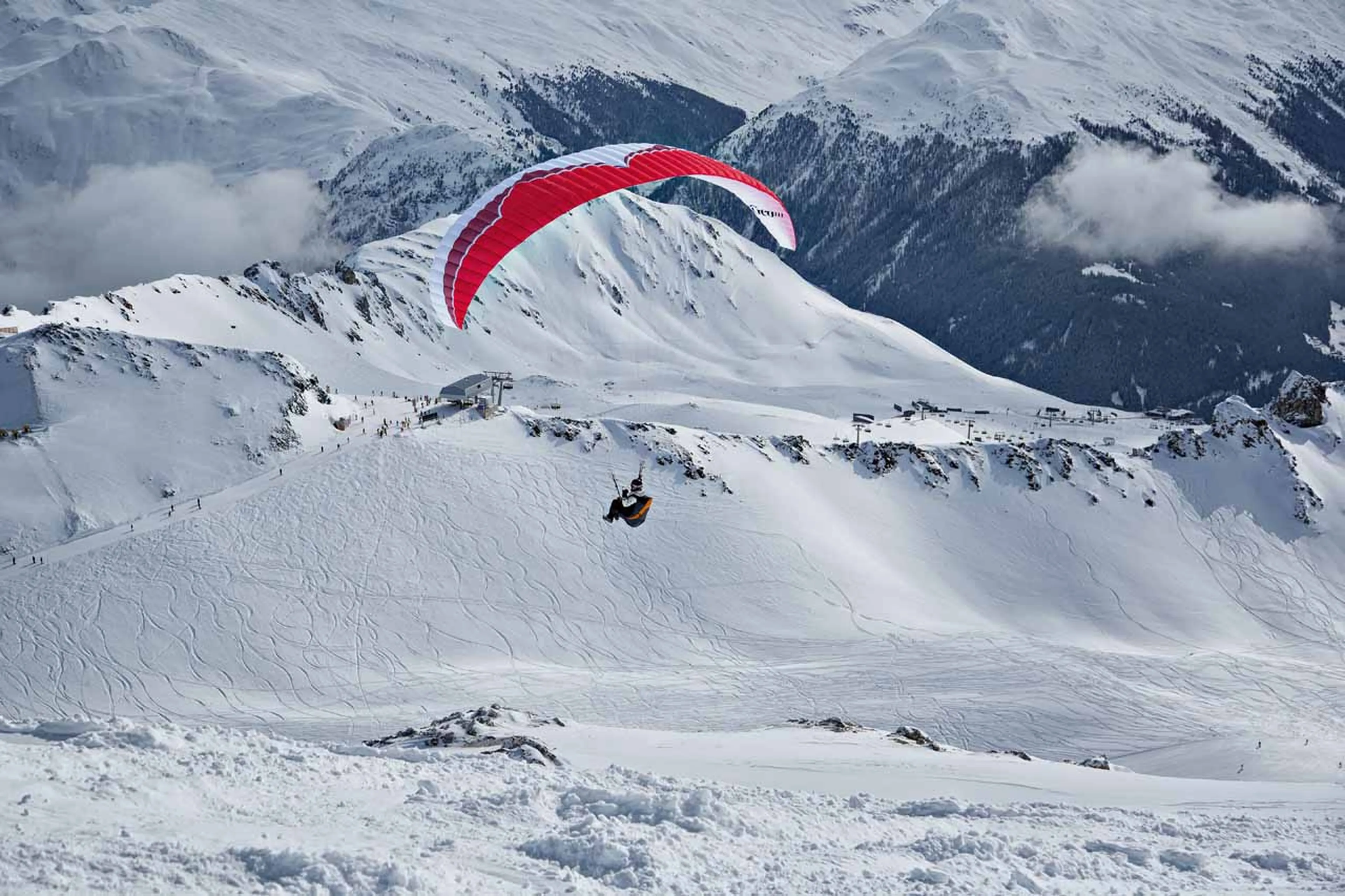 Paragliding in Davos