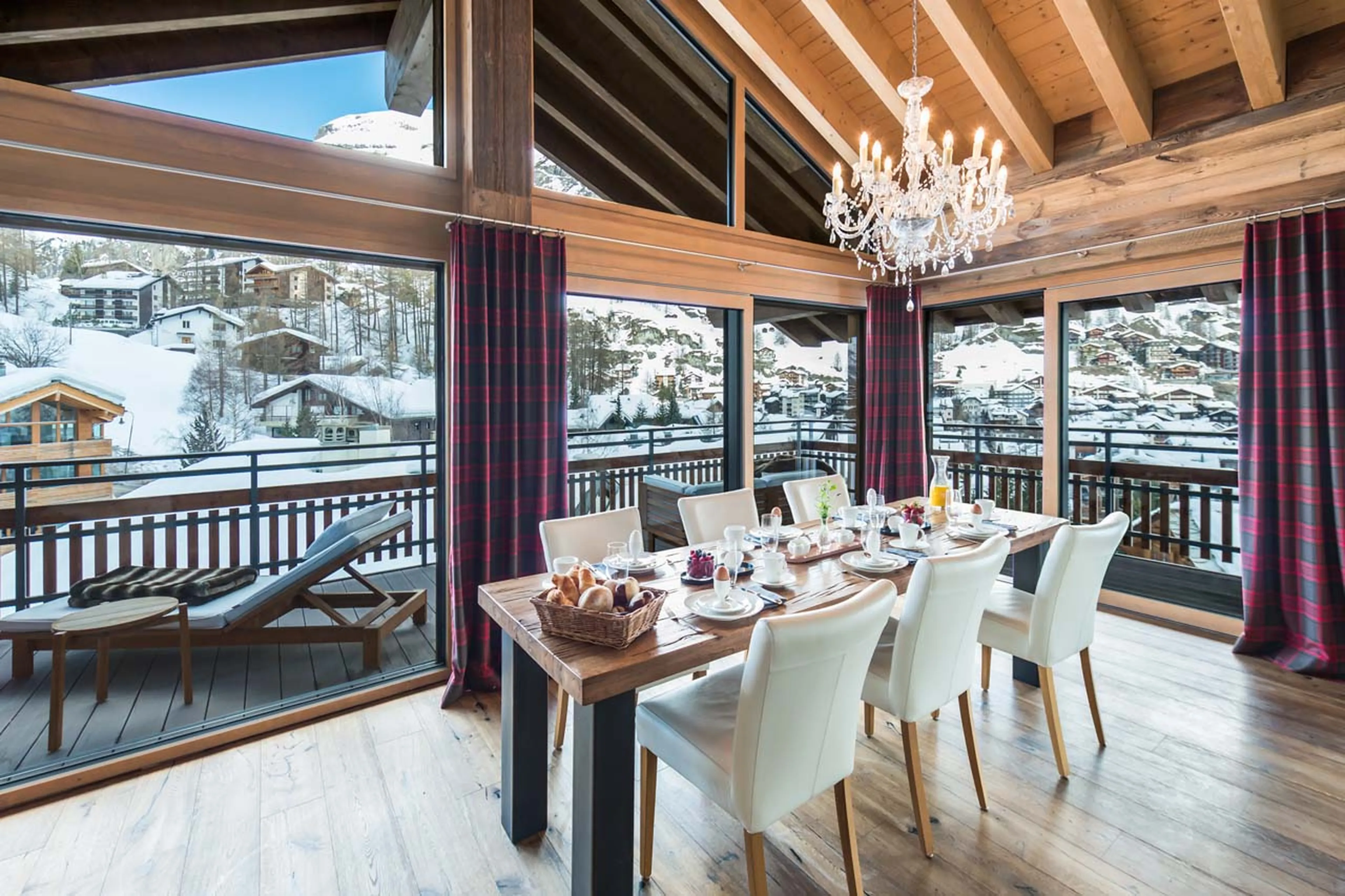 Access to terrace from dining area of Penthouse Aria in Zermatt