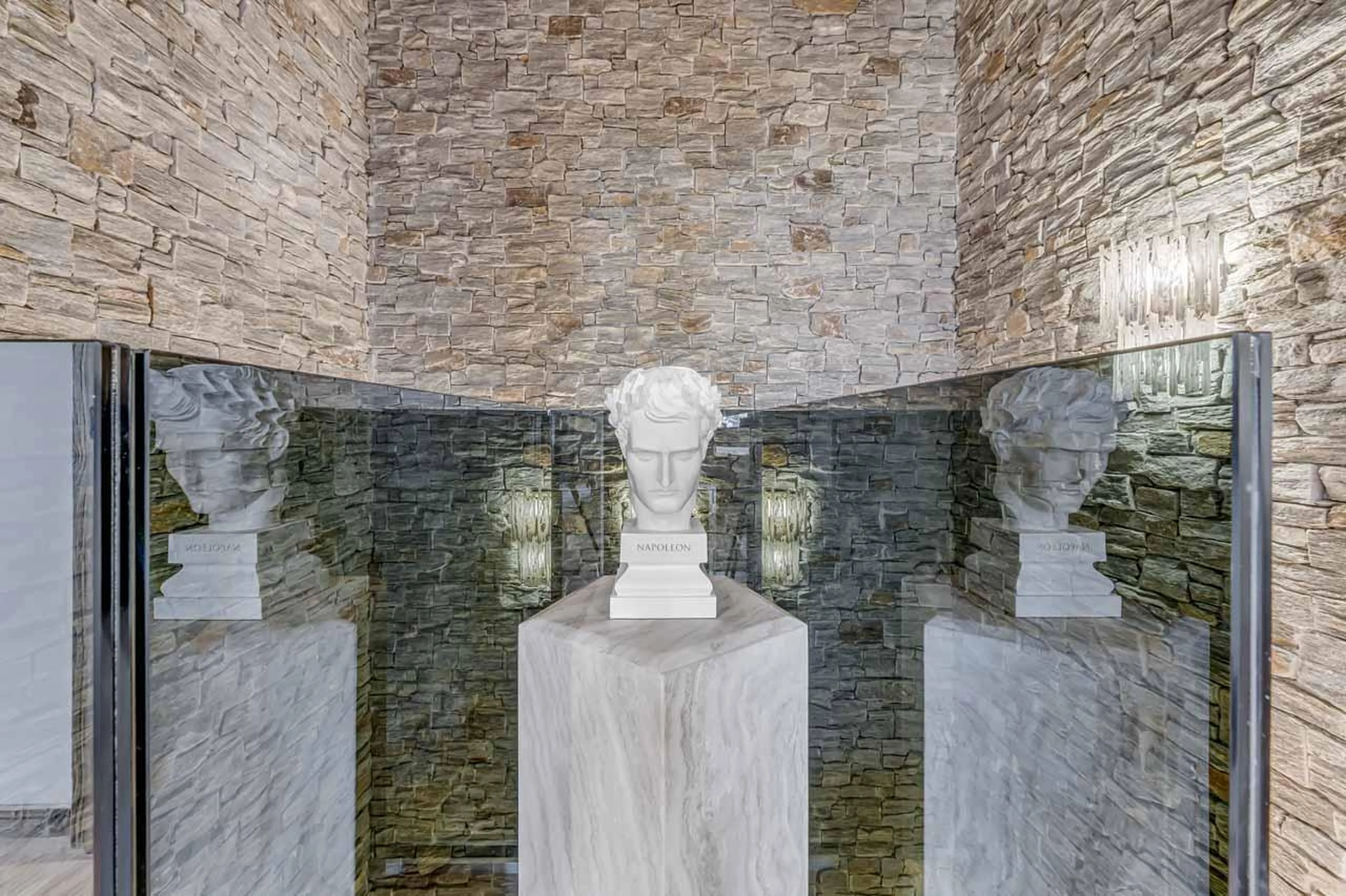 Artwork at Penthouse B in Courchevel 1850