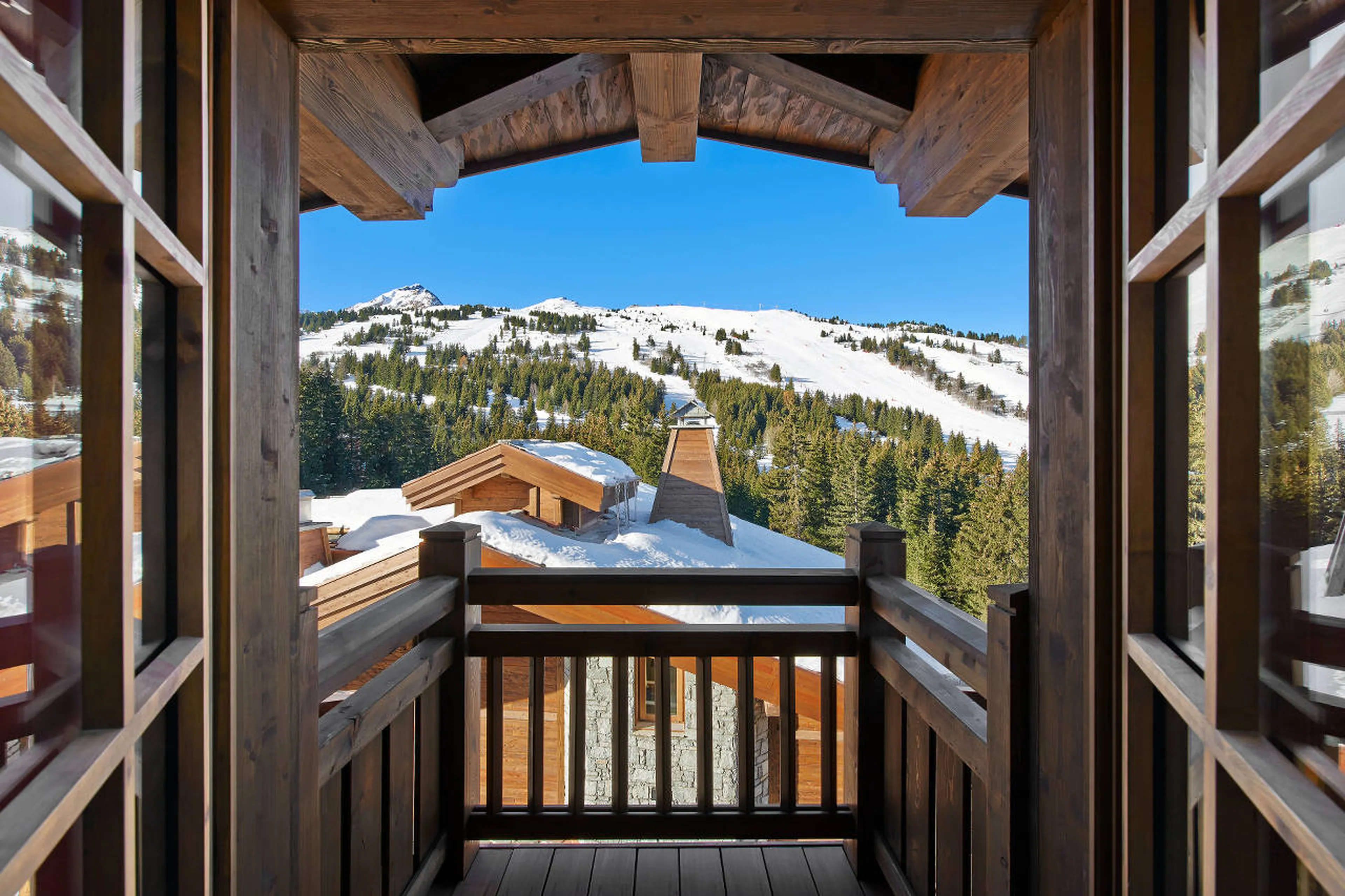 Extraordinary views down valley from Penthouse de L’ Apogée in Courchevel 1850