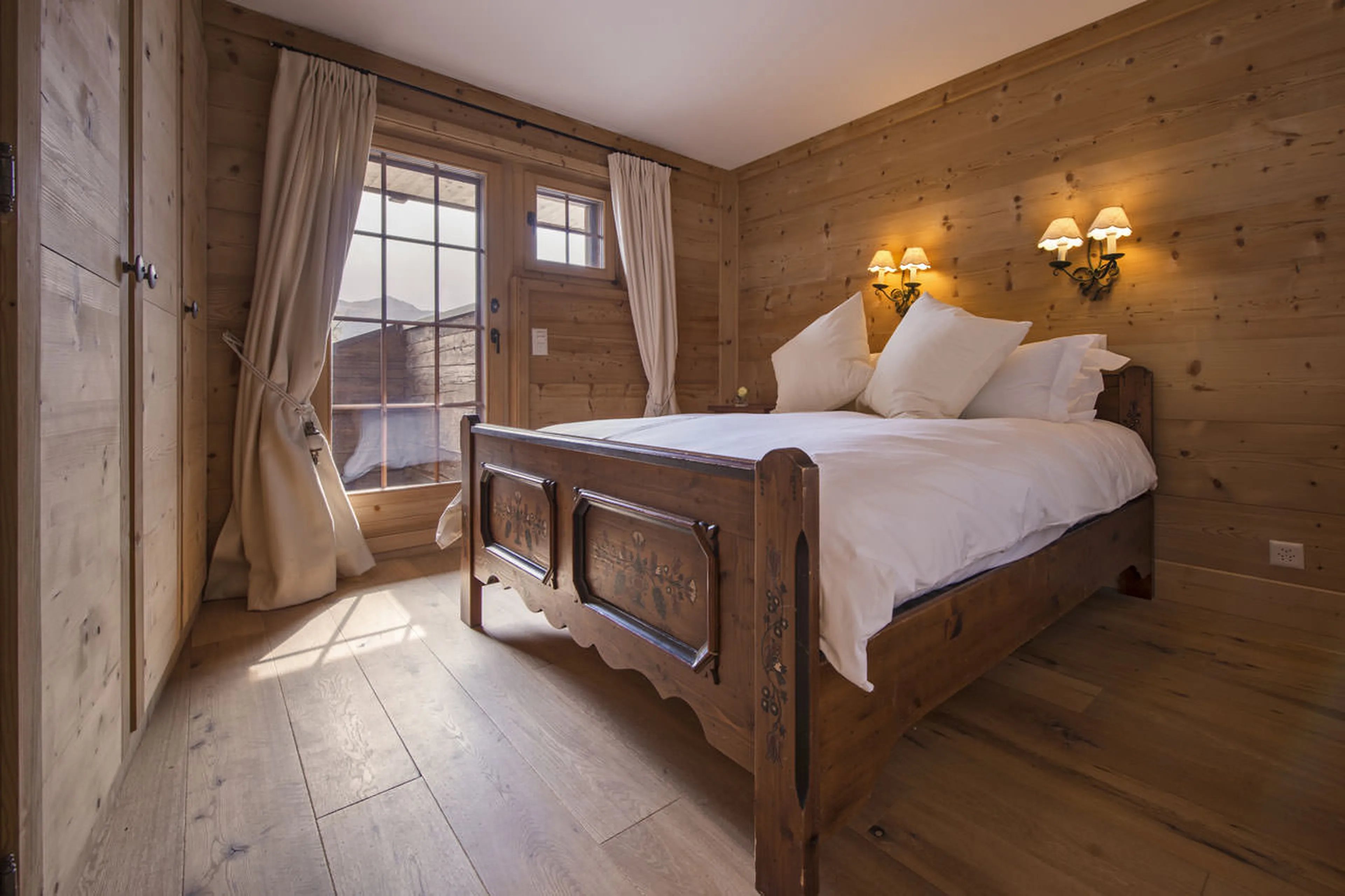 Bedroom five at Penthouse Deux Riviers in Verbier