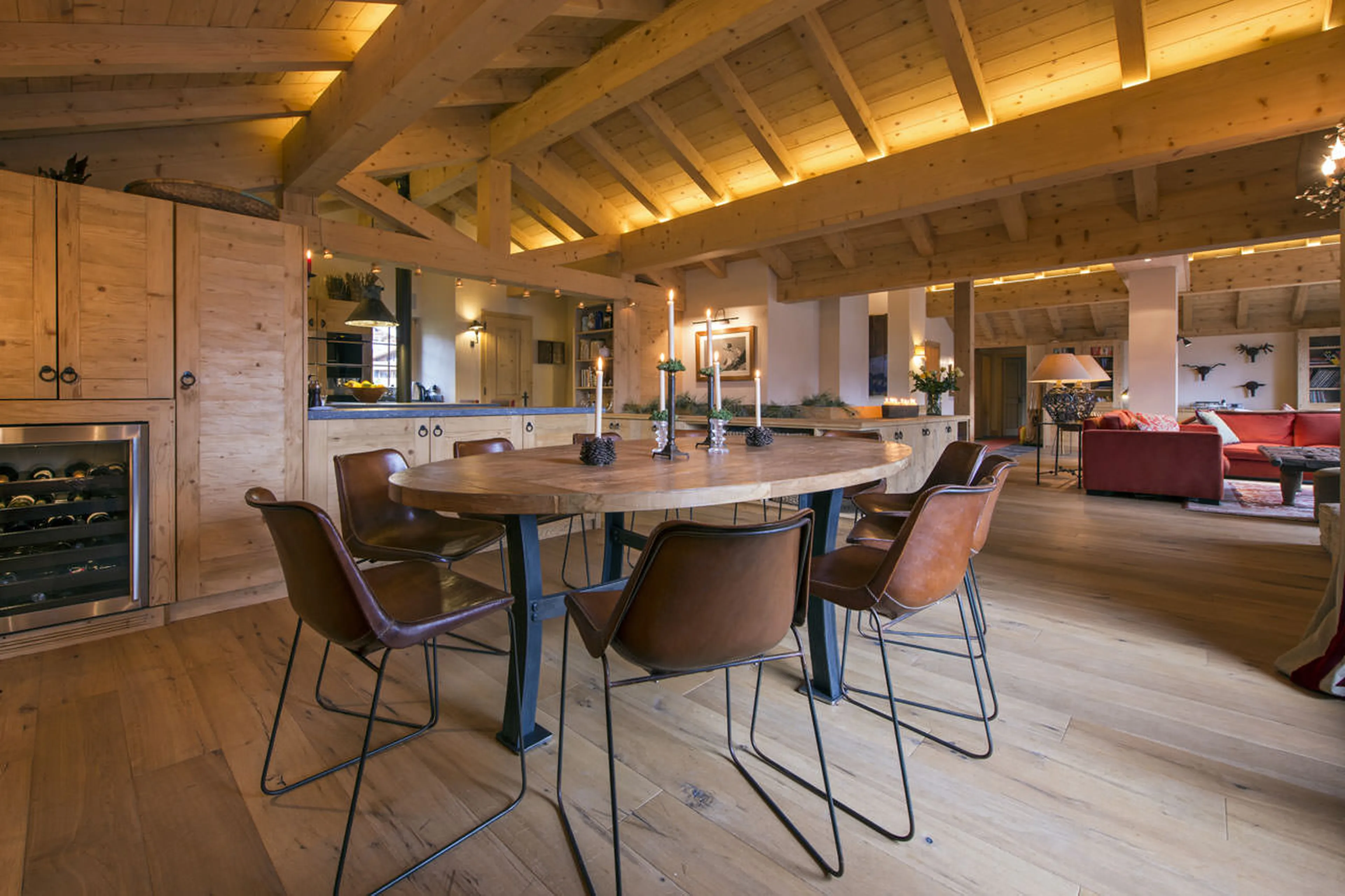 Dining table at Penthouse Deux Riviers in Verbier