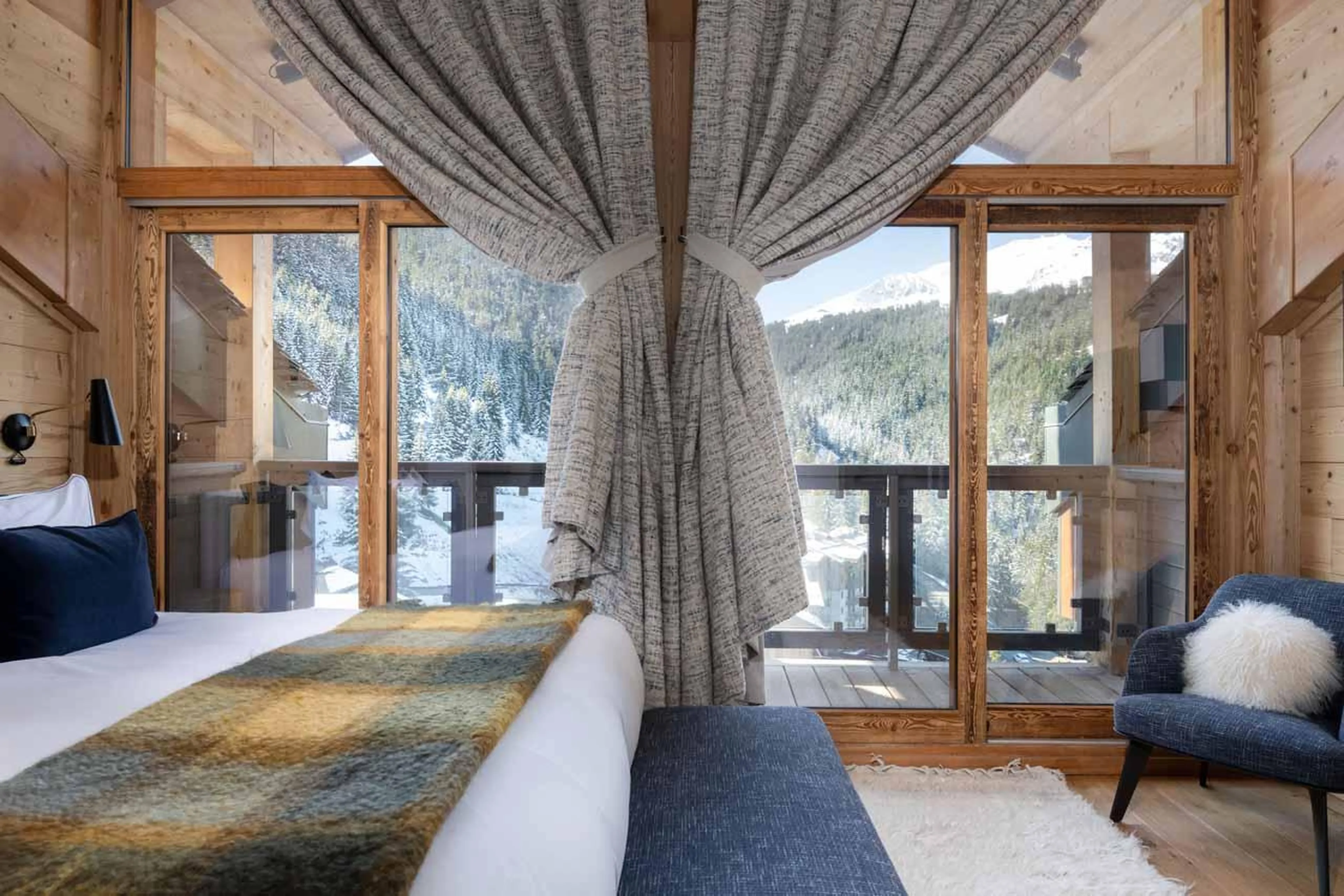 Master bedroom at Penthouse Le Belladone in Courchevel 1650