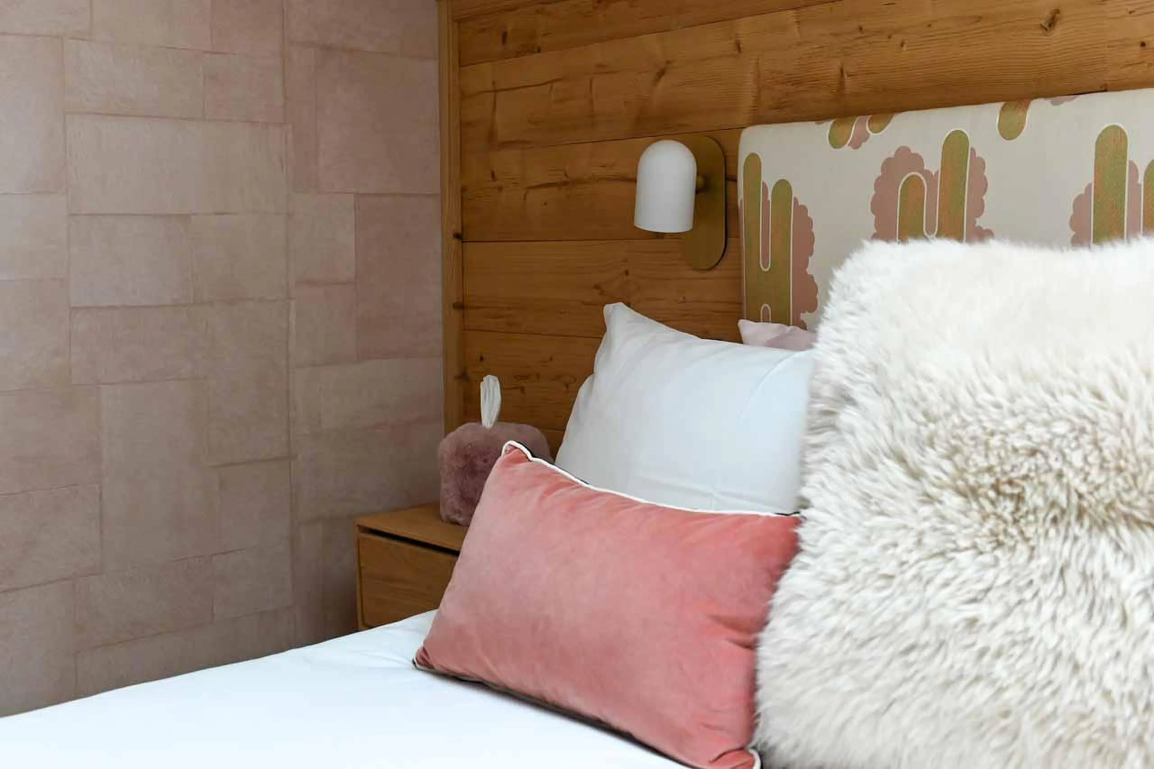 Double bedroom at Penthouse Le Belladone in Courchevel 1650