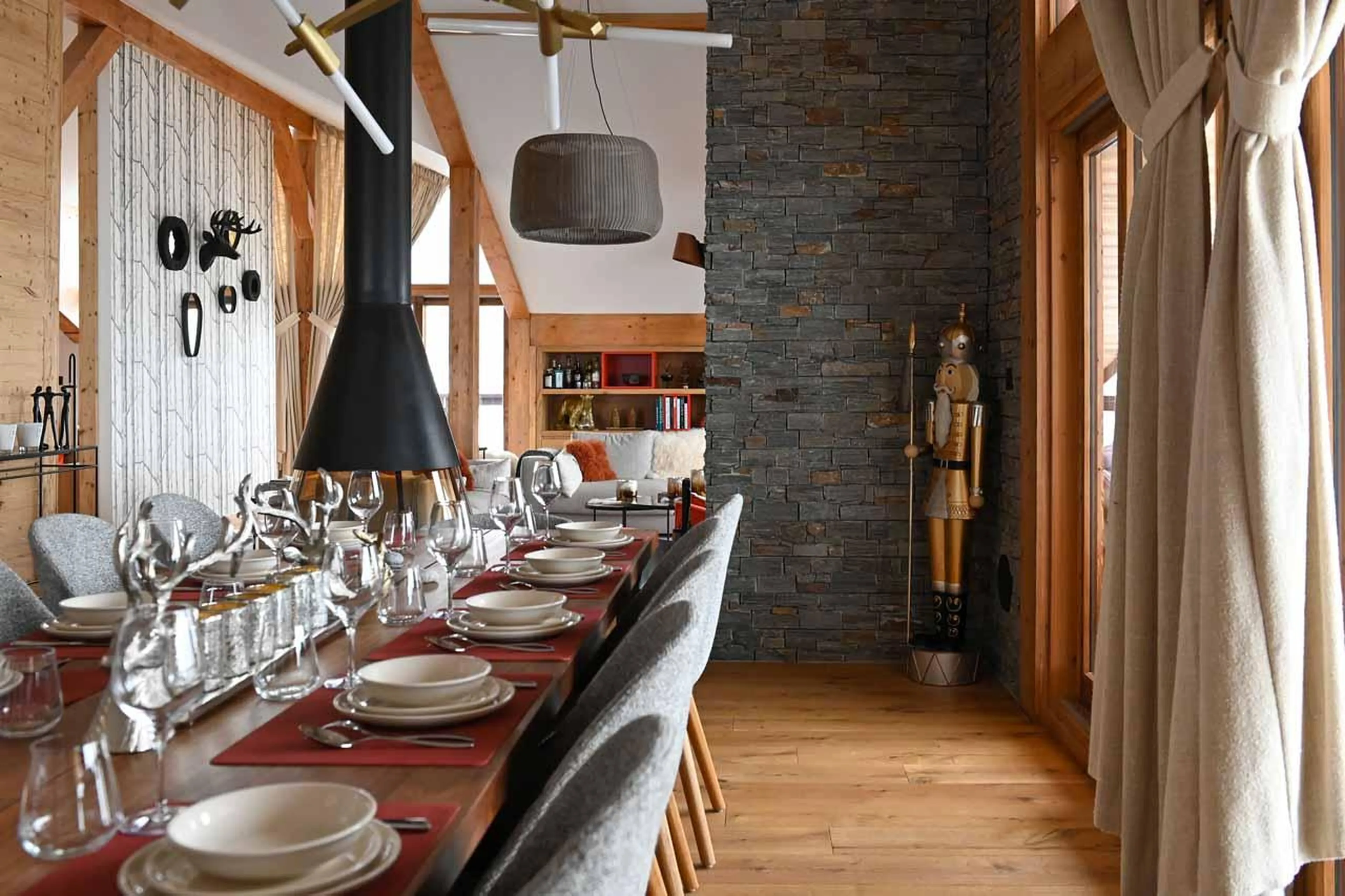 Modern dining area at Penthouse Le Belladone in Courchevel 1650