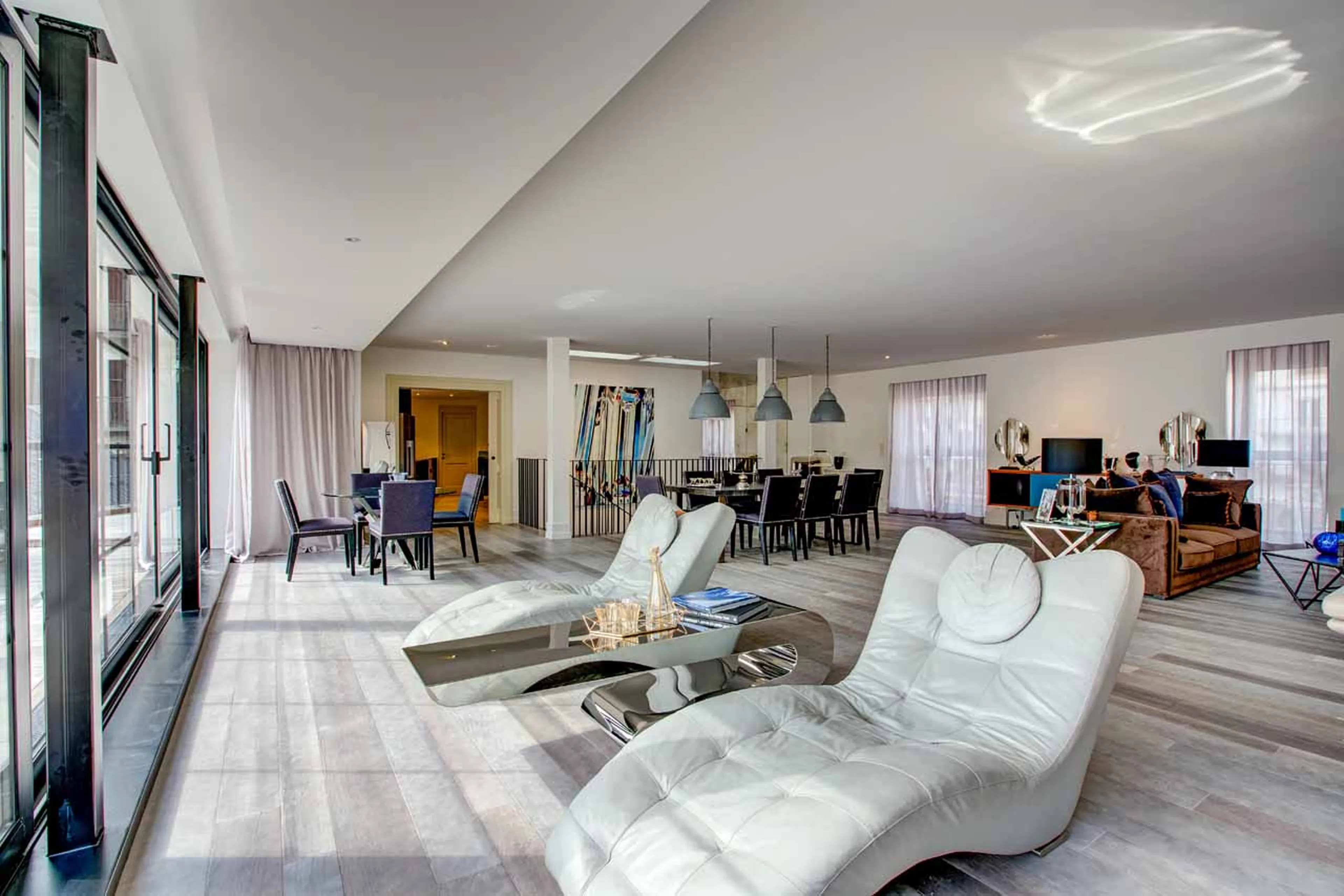 Art deco style at Penthouse Le Lustre in Chamonix