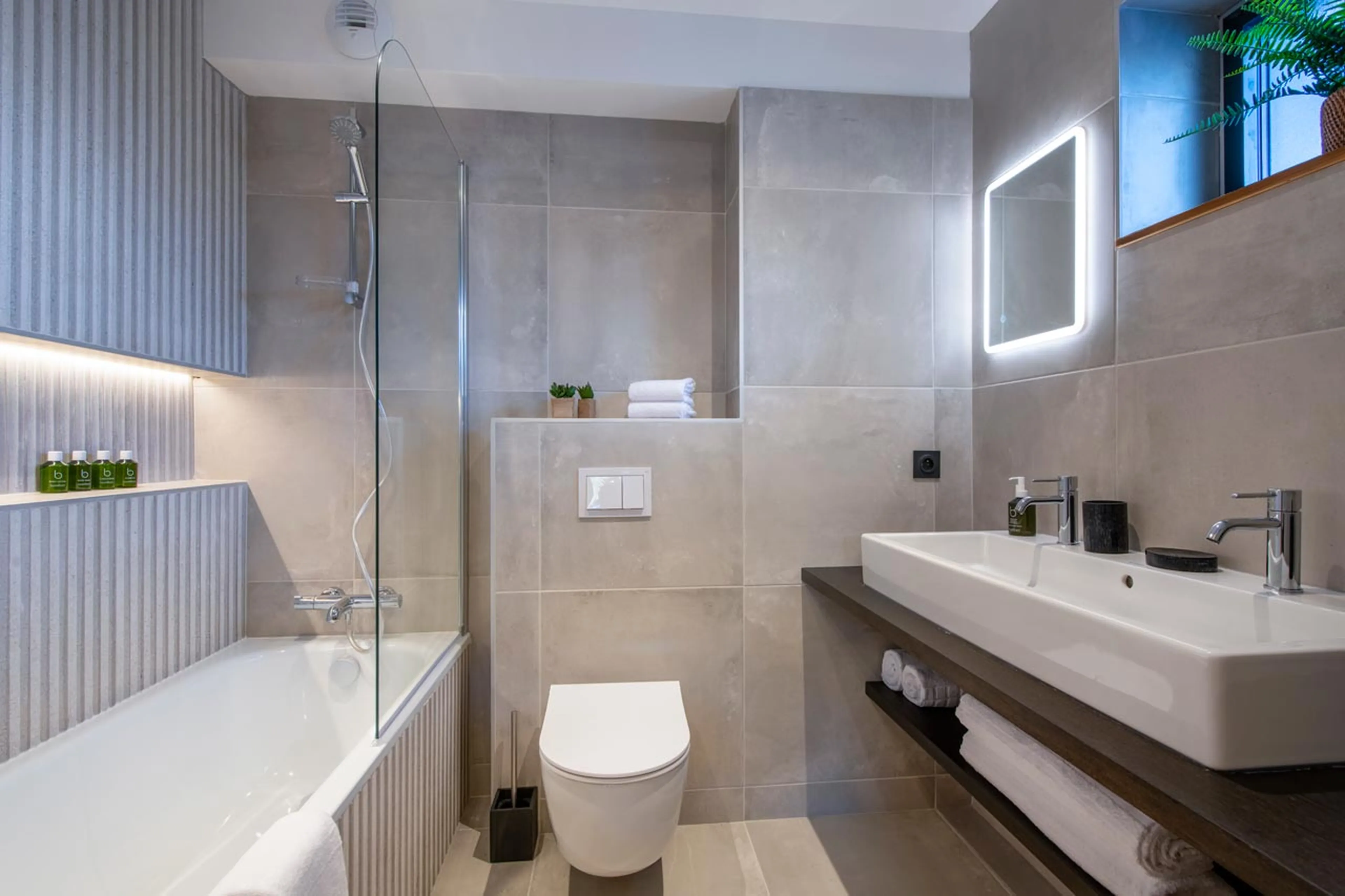 Bathroom one in Penthouse Mathilde in Morzine