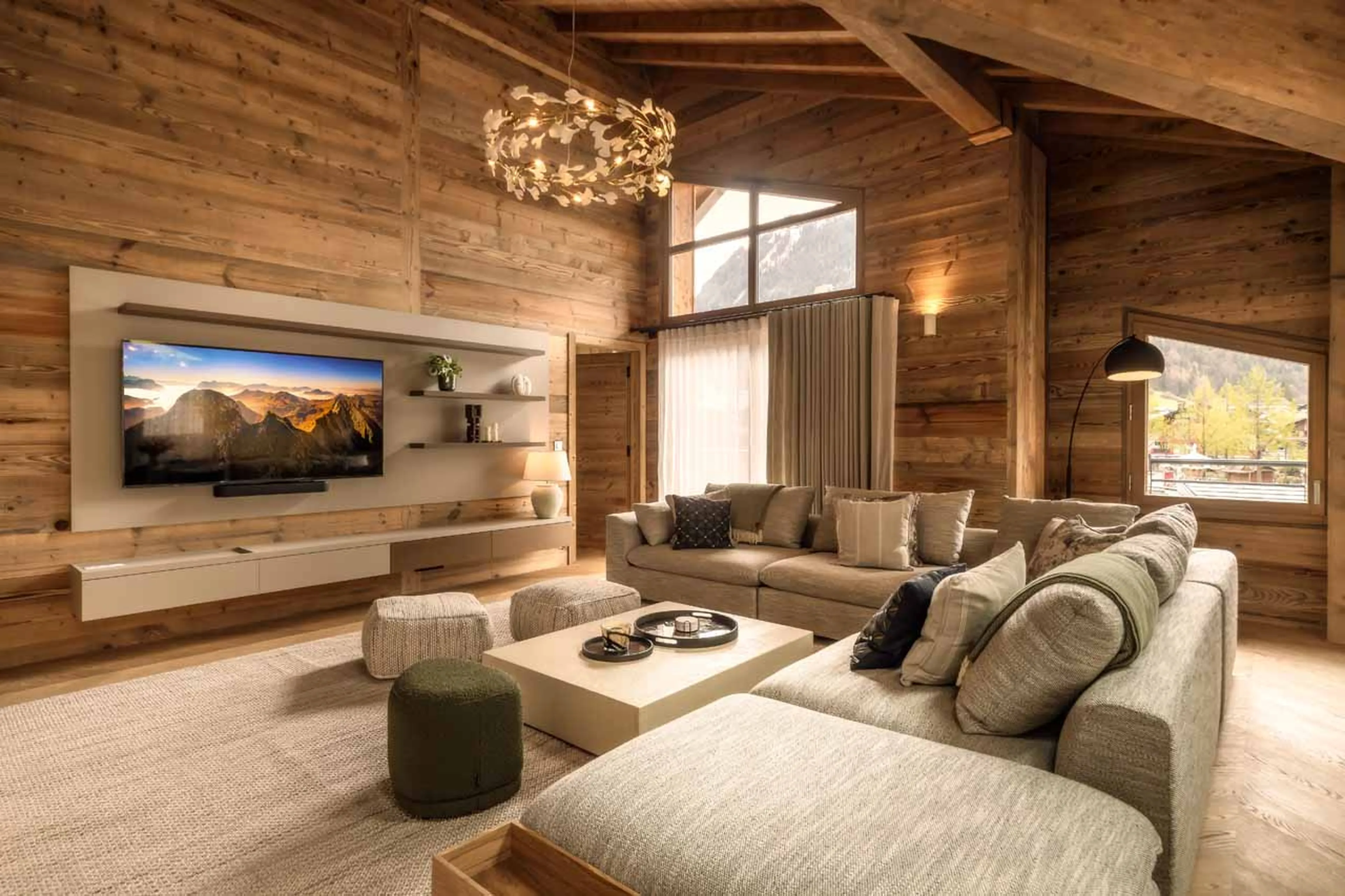 Living area TV at Penthouse Snowgum in Morzine