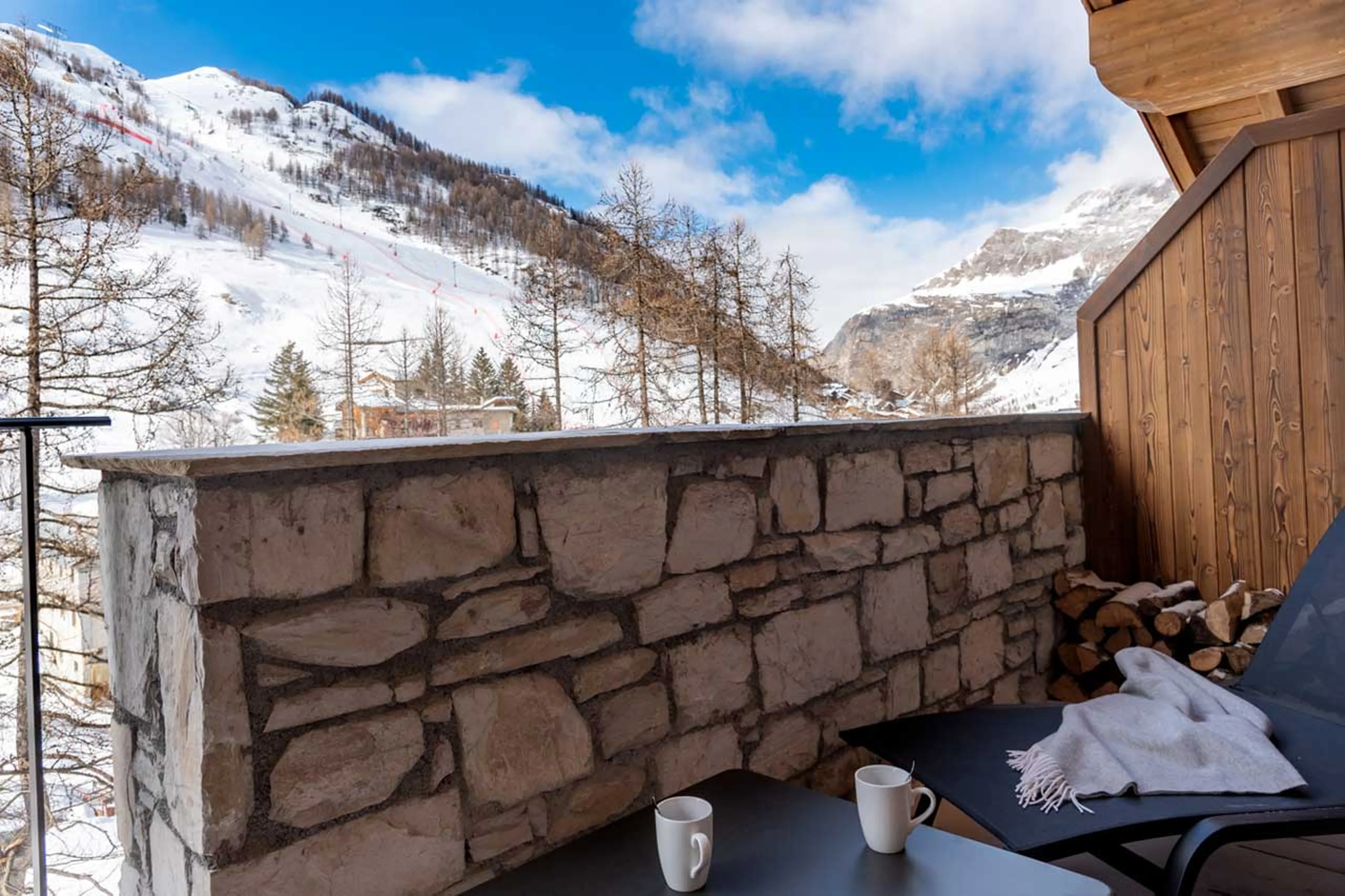 Balcony of Penthouse Vail Lodge A32 in Val d'Isere