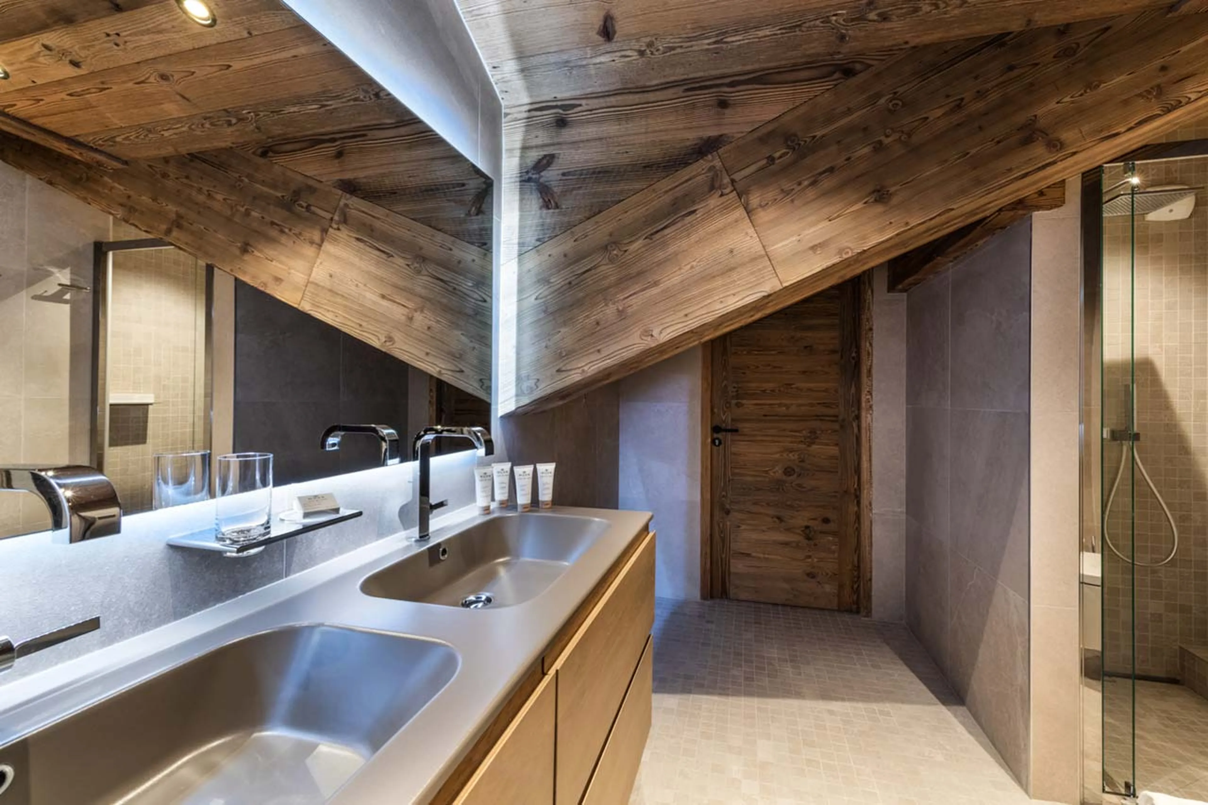 Shower room four at Penthouse Vail Lodge B41 in Val d'Isere