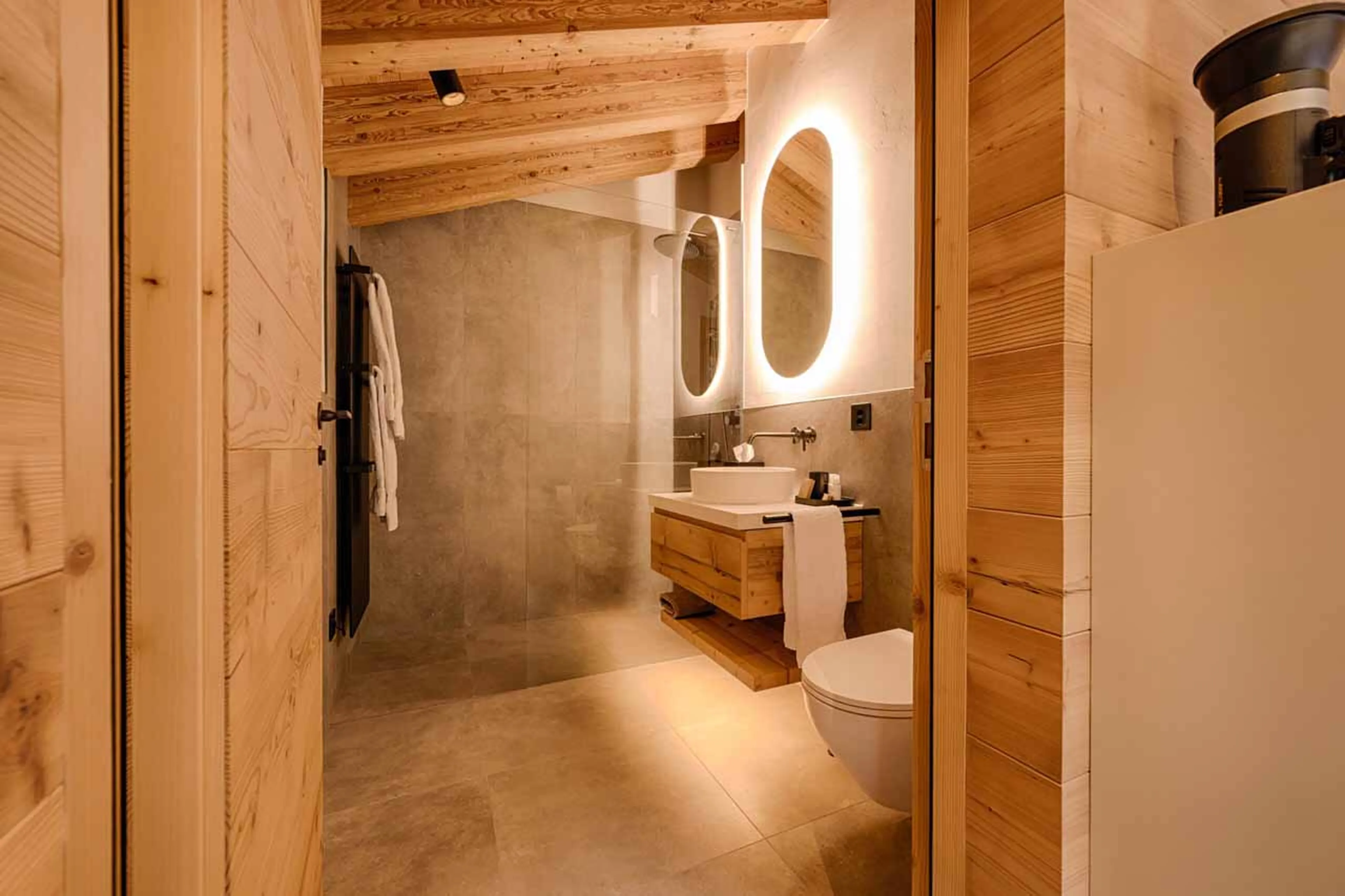 Bedroom 3 en-suite at Penthouse Weissmatten in Zermatt