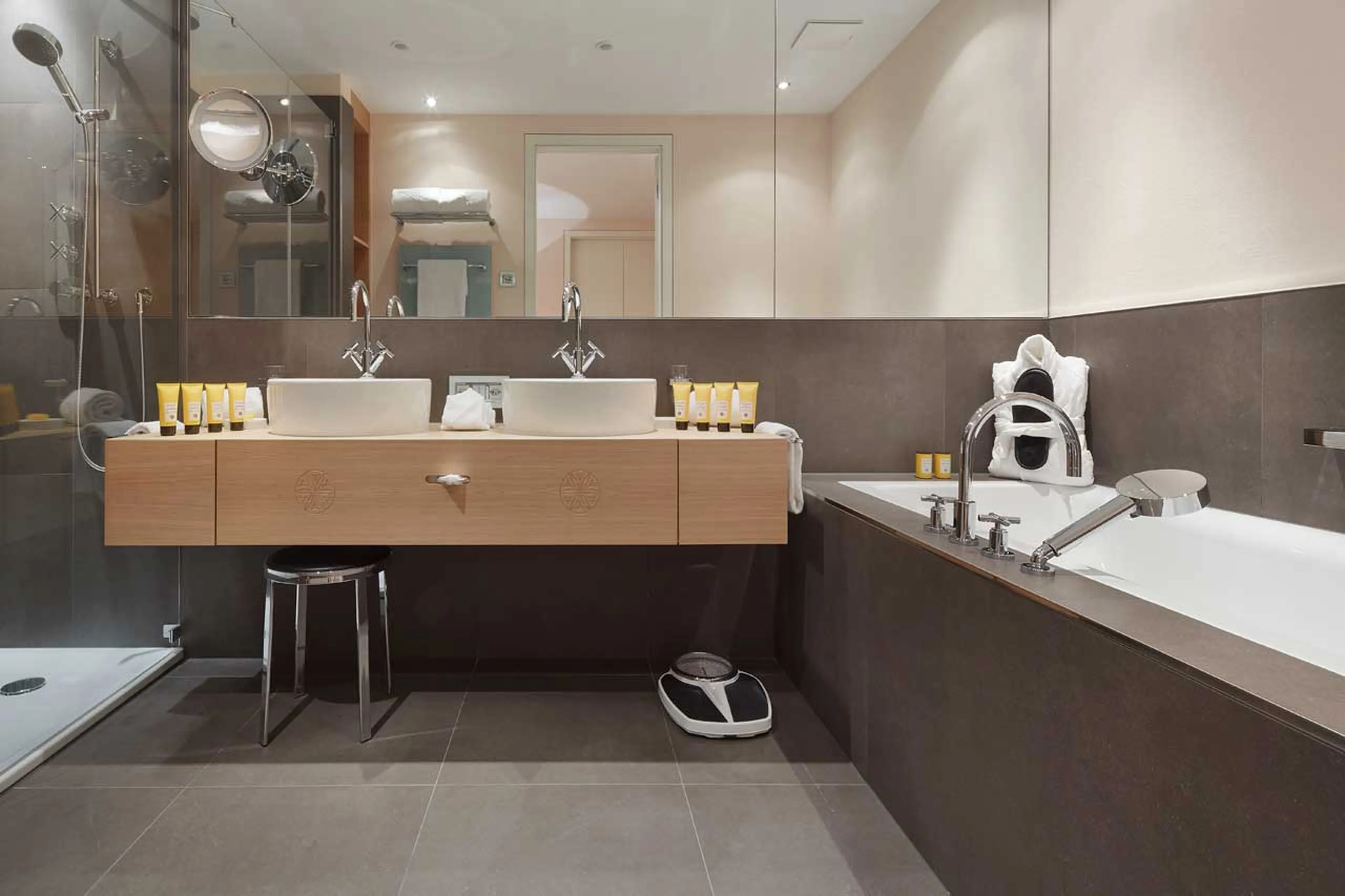 En-suite bathroom at Piz Gluna in St Moritz