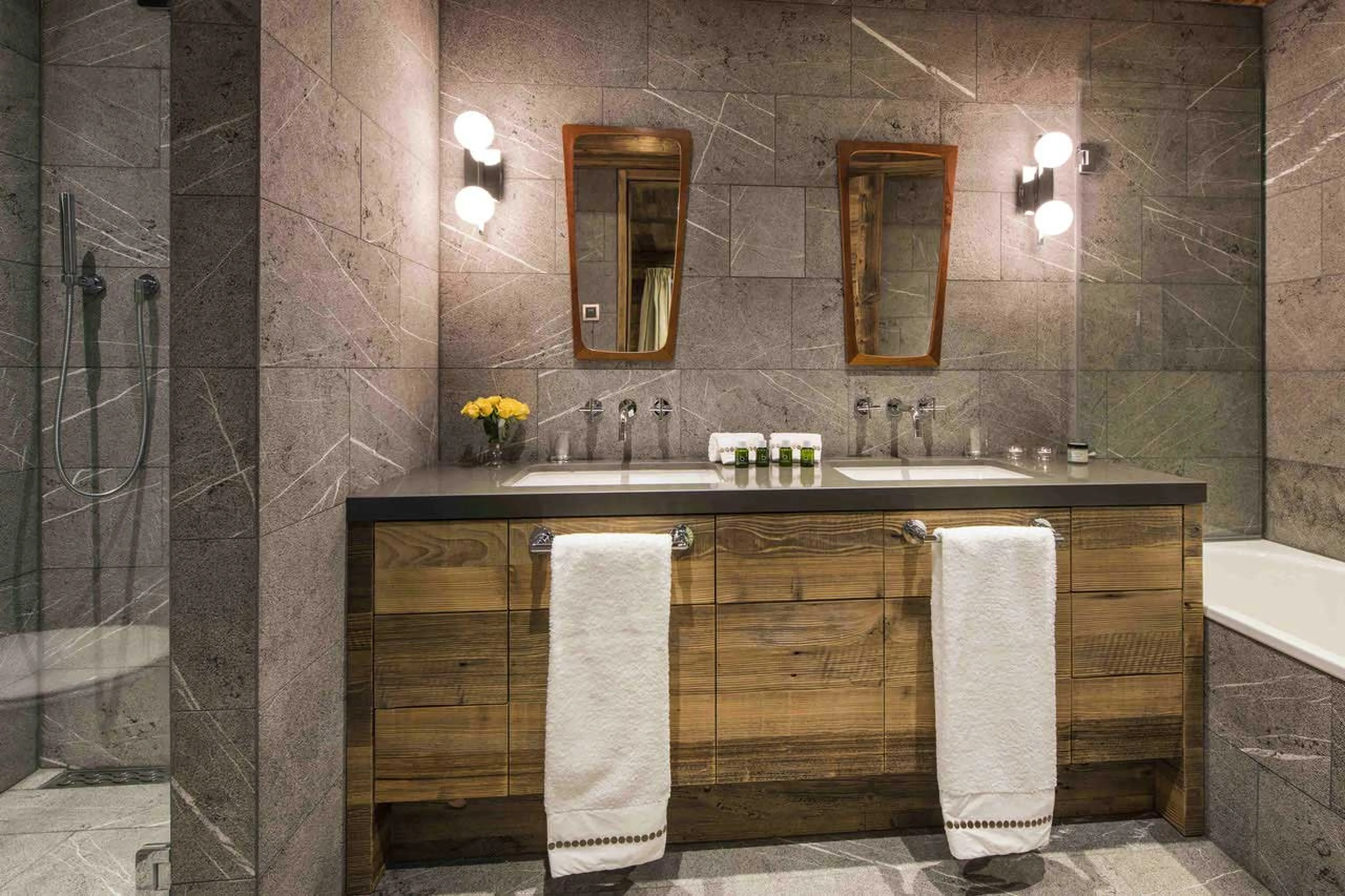 Bathroom three at Place Blanche in Verbier