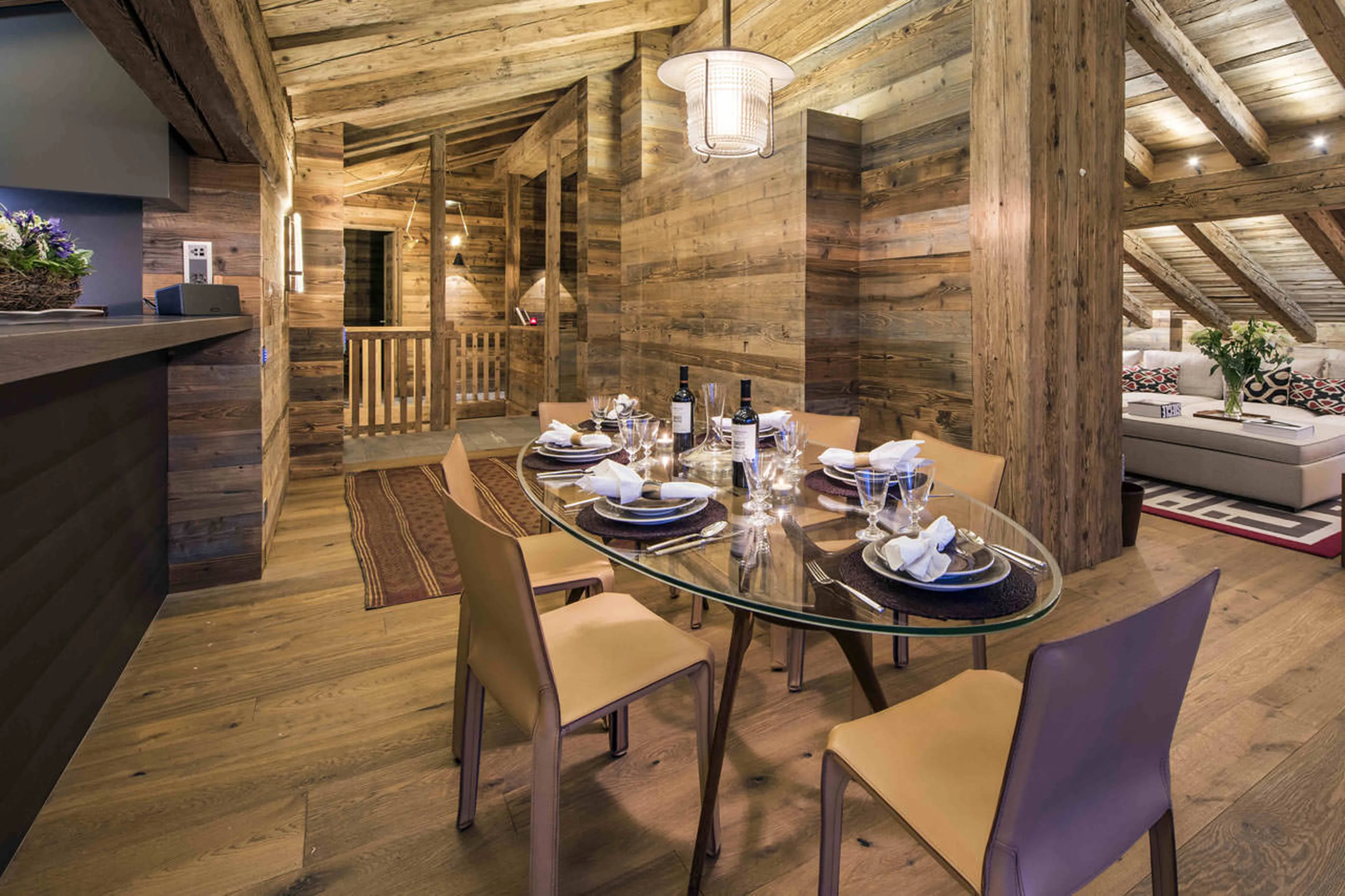 Second dining area at Place Blanche in Verbier