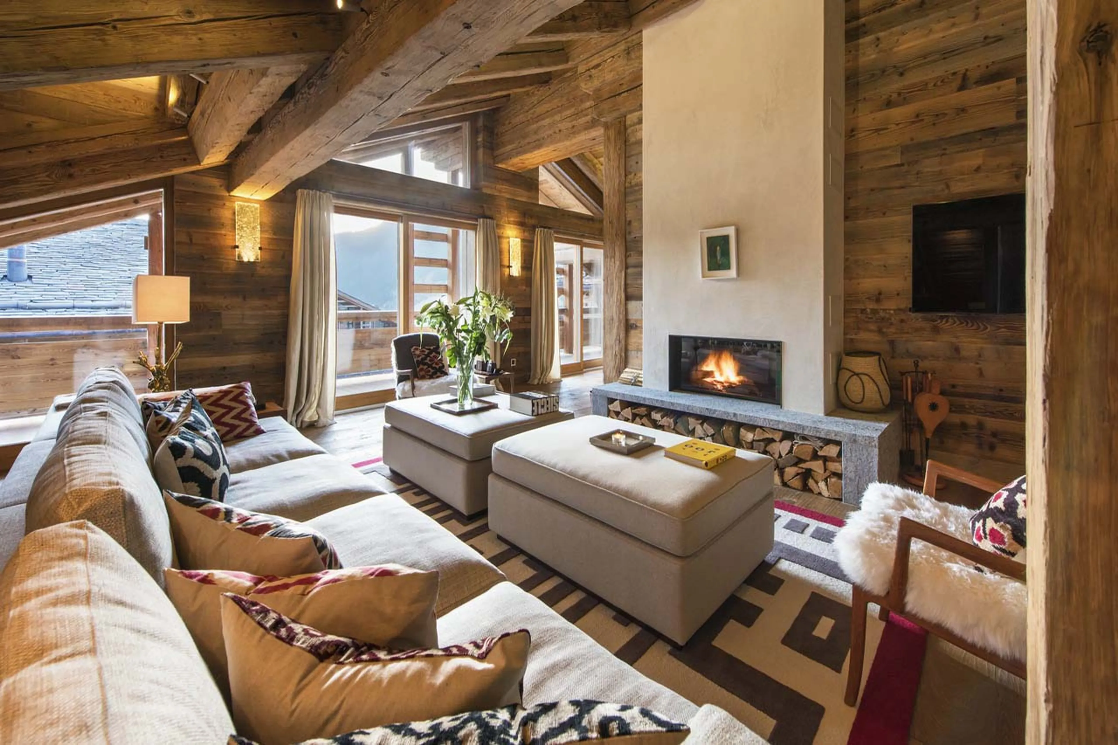 Second open plan living room at Place Blanche in Verbier