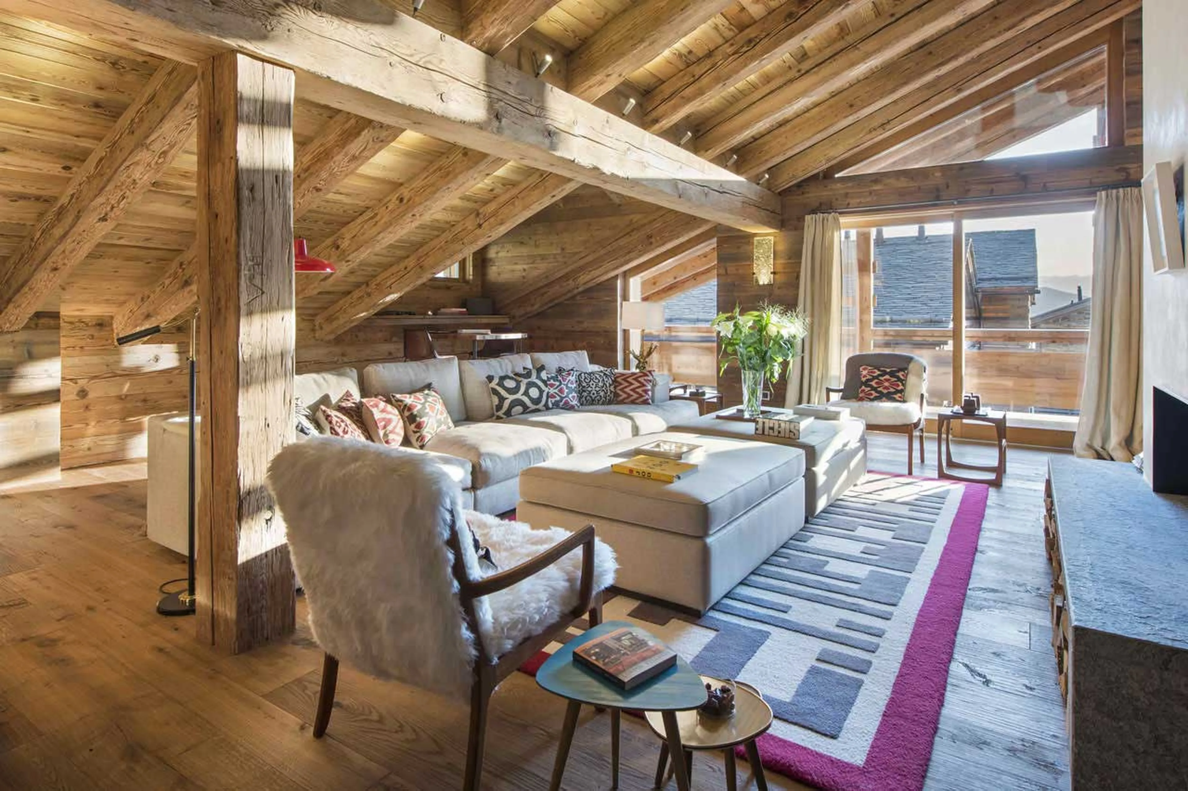 Light and spacious living area at Place Blanche in Verbier
