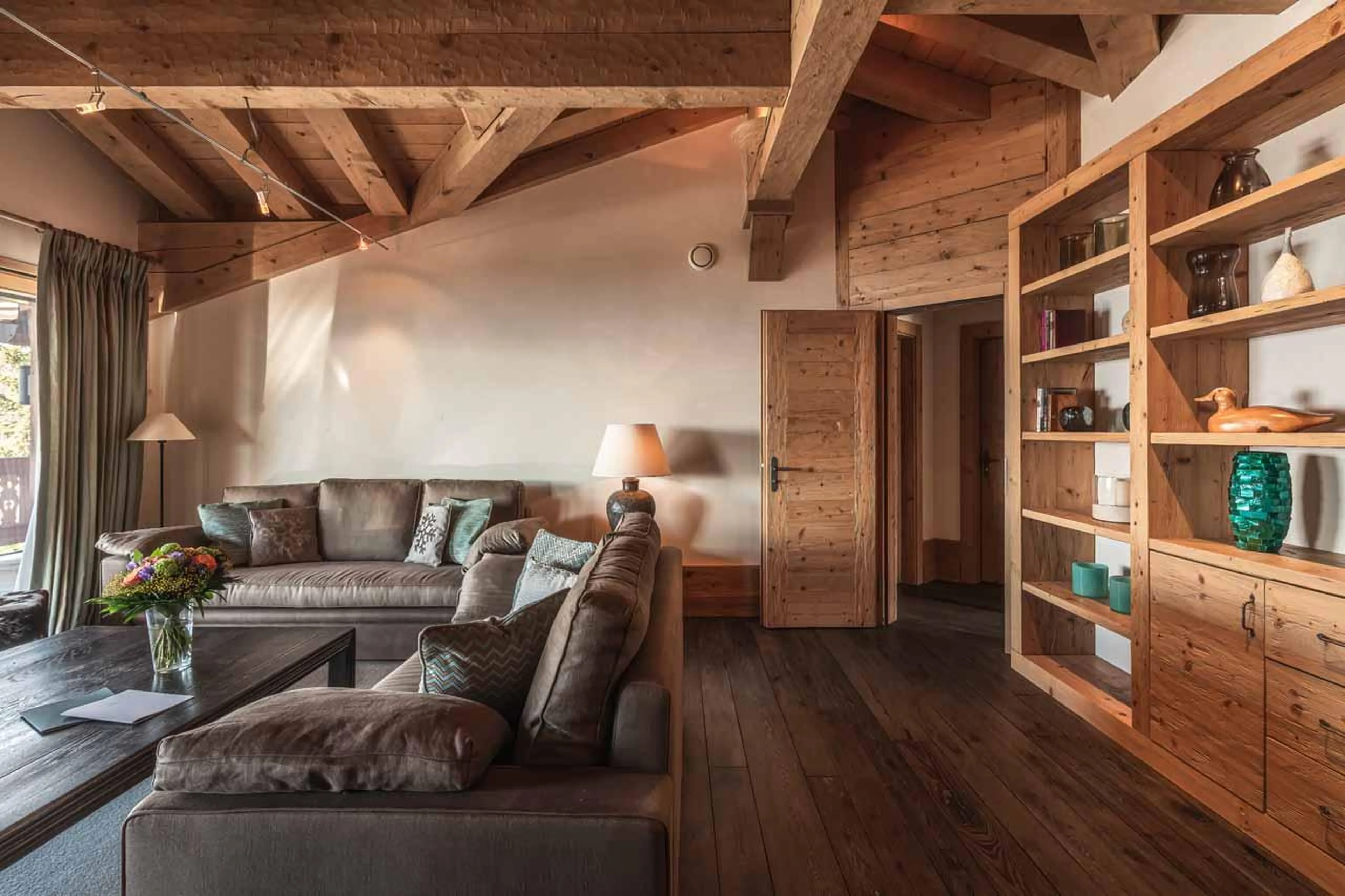 Spacious living area in Prestige Apartment LeCrans