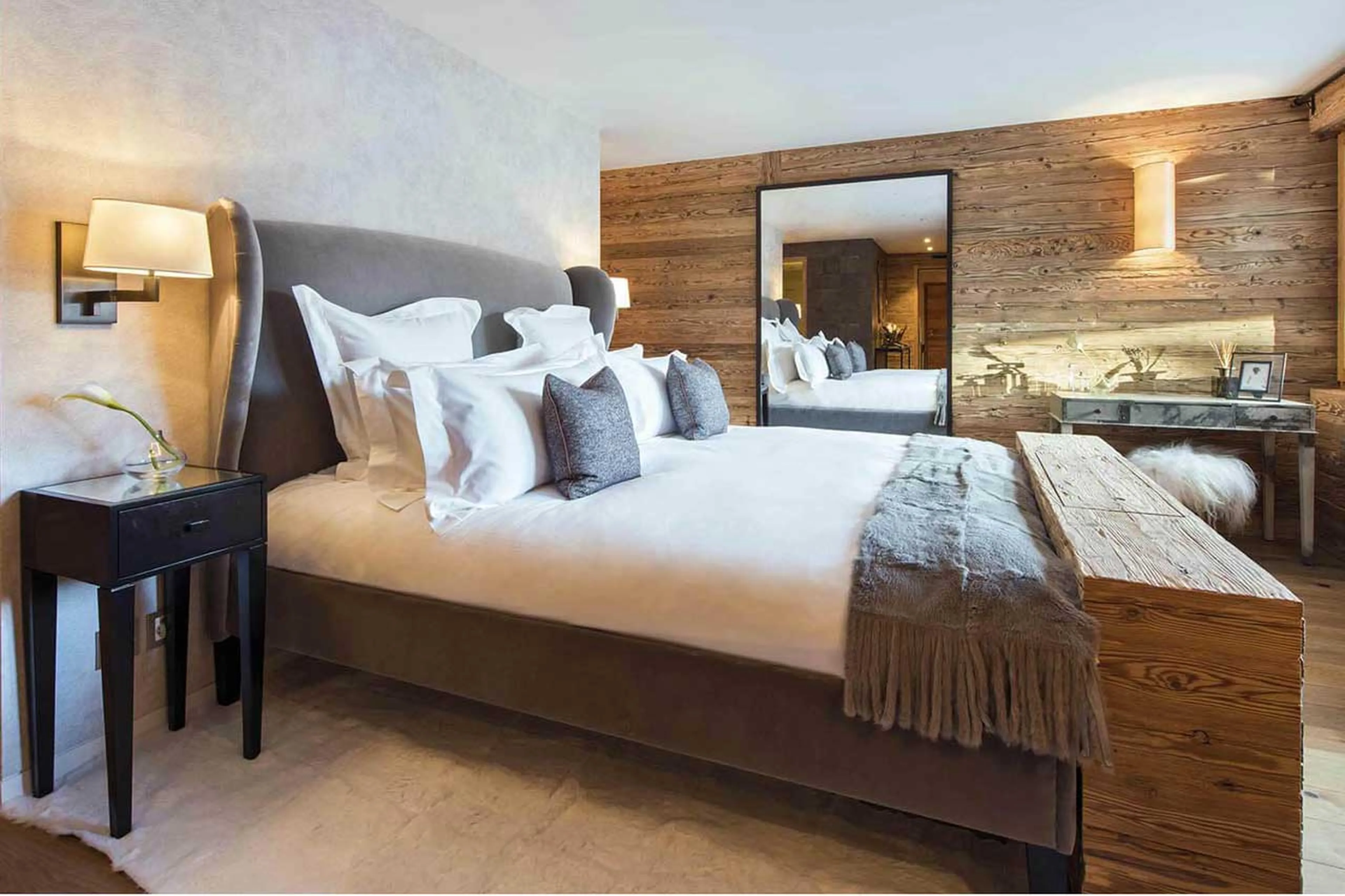 Master bedroom at Rosalp 3 in Verbier