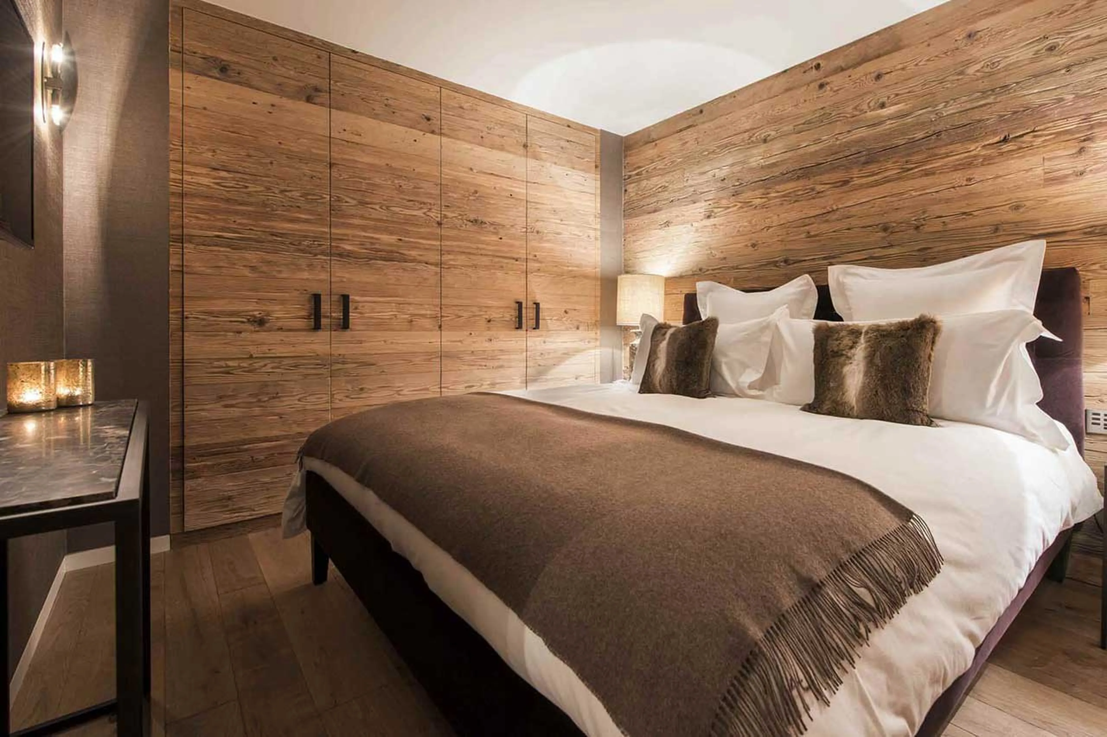 Bedroom two at Rosalp 3 in Verbier