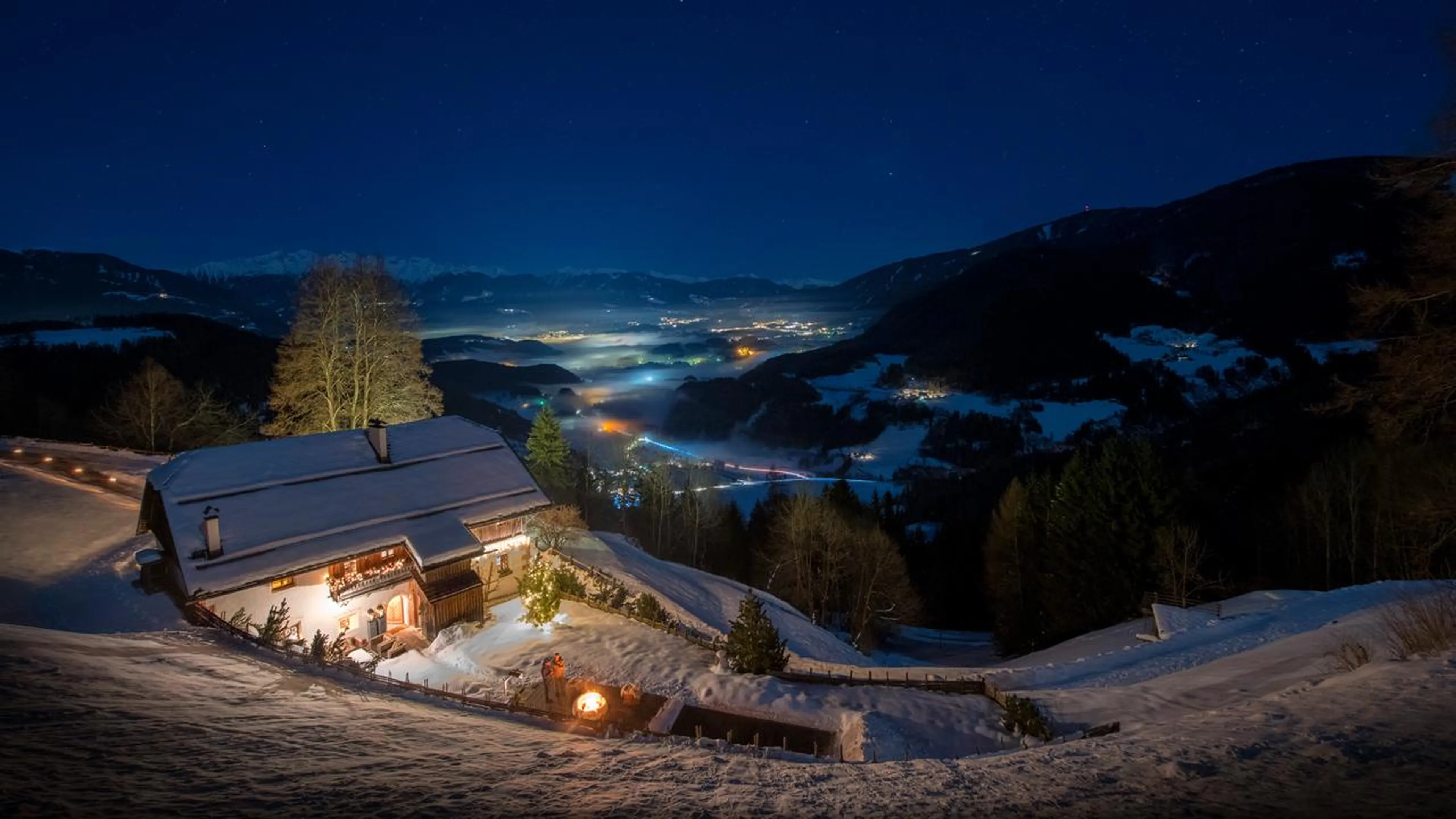 San Lorenzo Mountain Lodge in winter