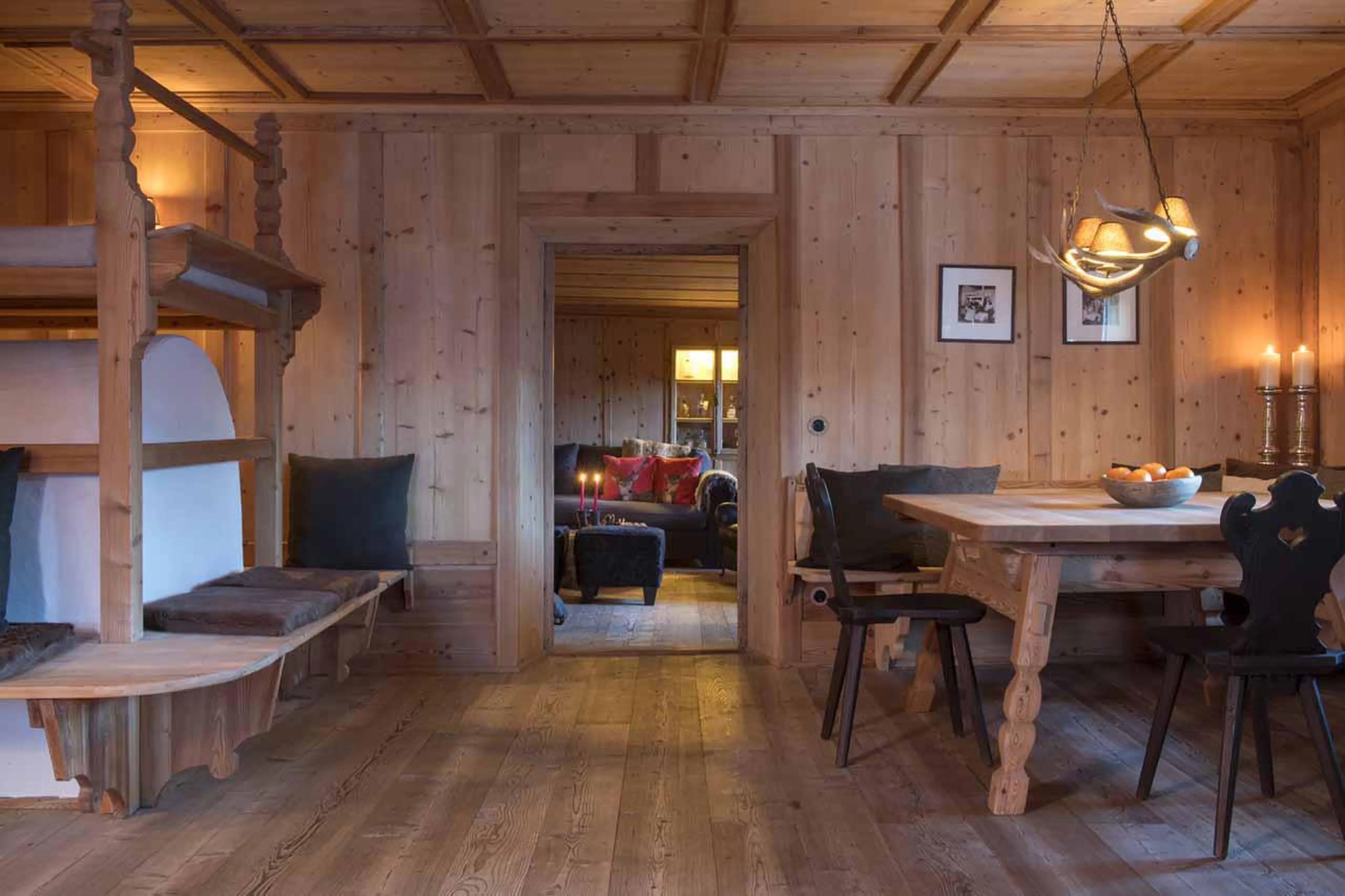 Traditional stube at San Lorenzo Mountain Lodge in Kronplatz