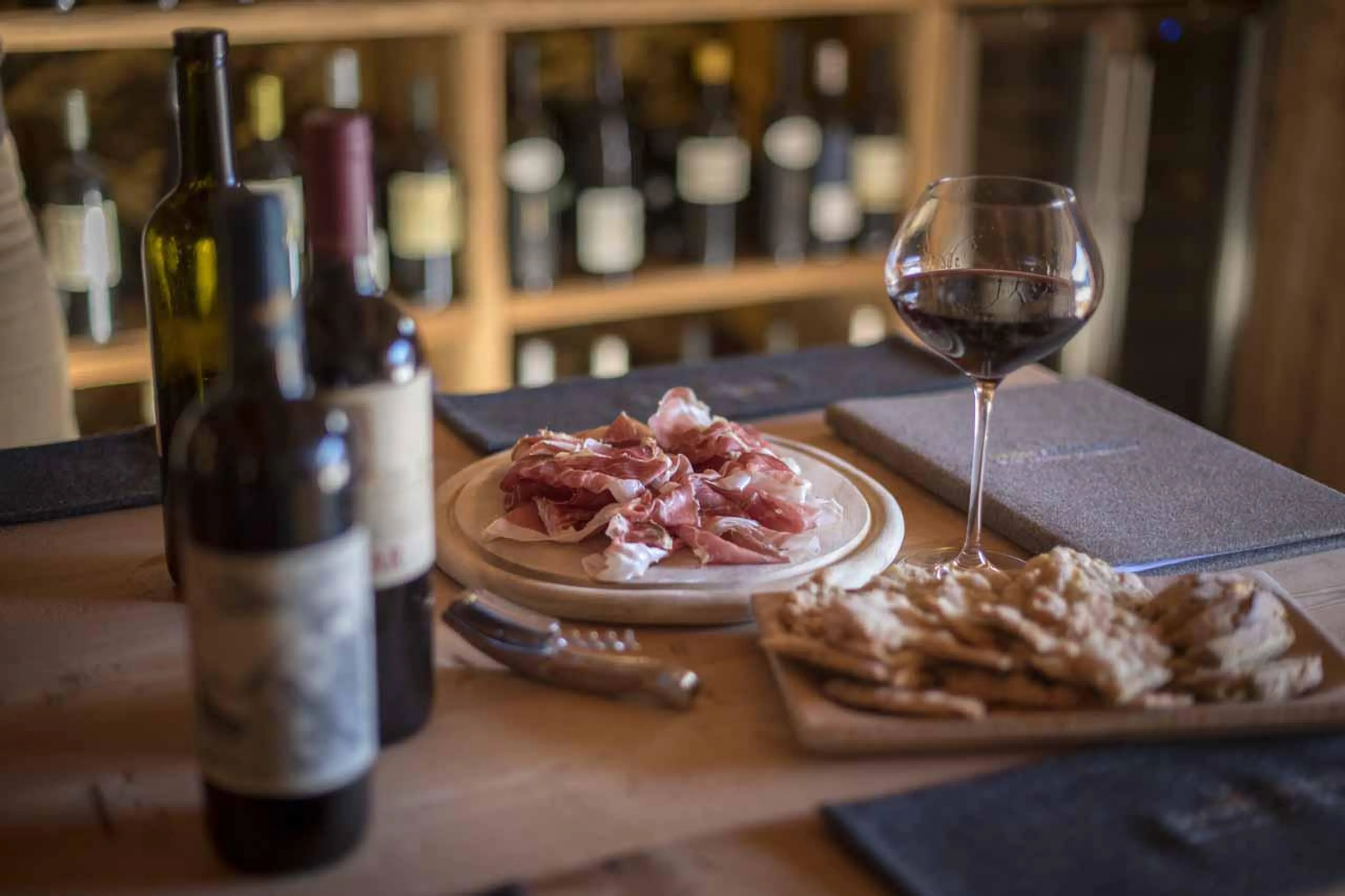 Wine tasting at San Lorenzo Mountain Lodge in Kronplatz