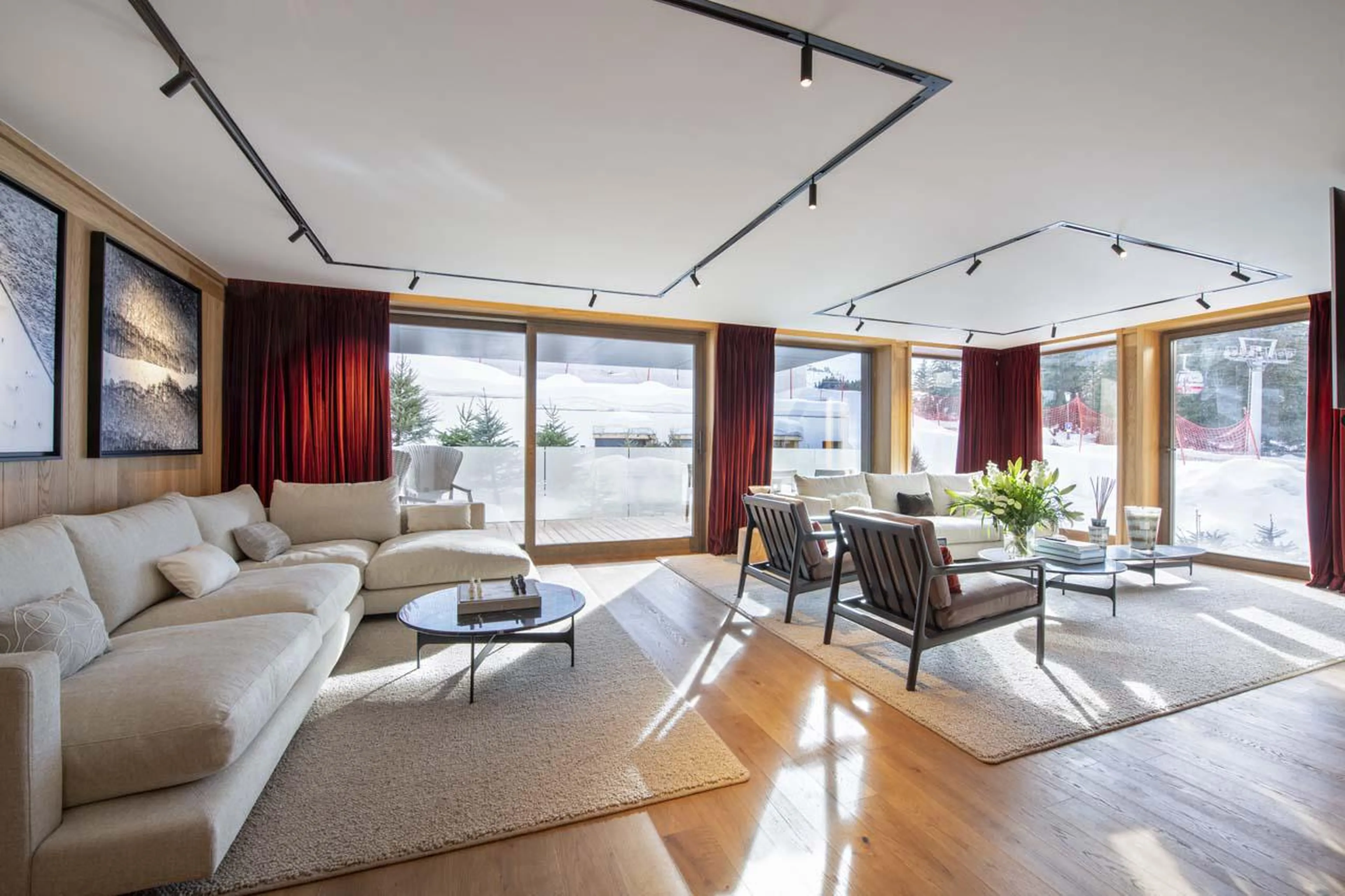 Light and spacious living area at Sasha Apartment 4 in Courchevel 1850