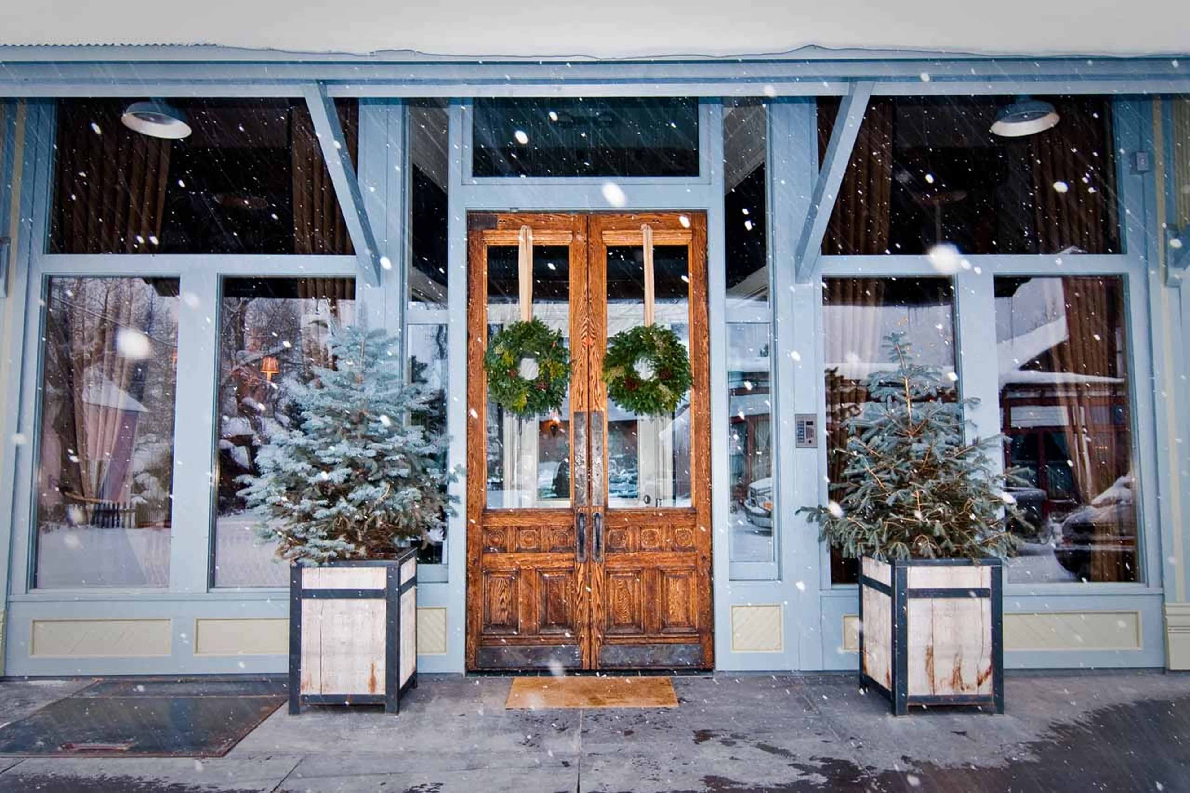Entrance to Scarp Ridge Lodge in Crested Butte