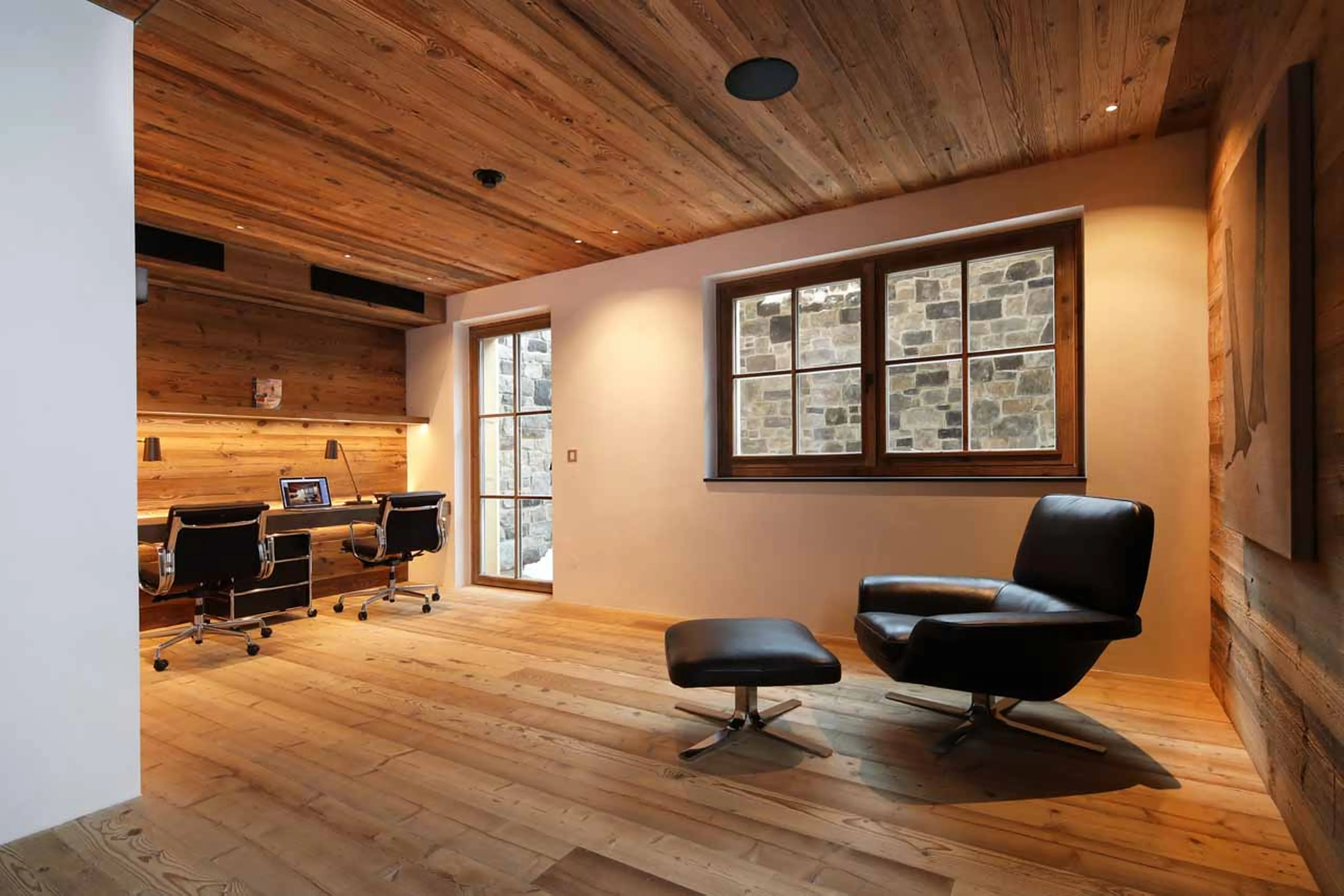 Office at Severins Residence in Lech