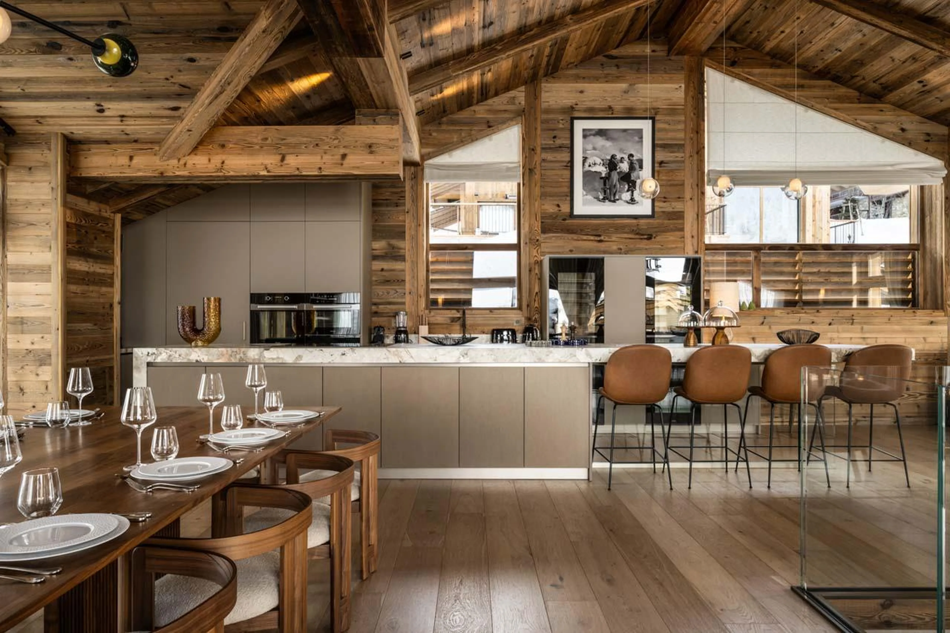 Equipped kitchen with central island at Silverstone Altitude 7 in Val d'Isere