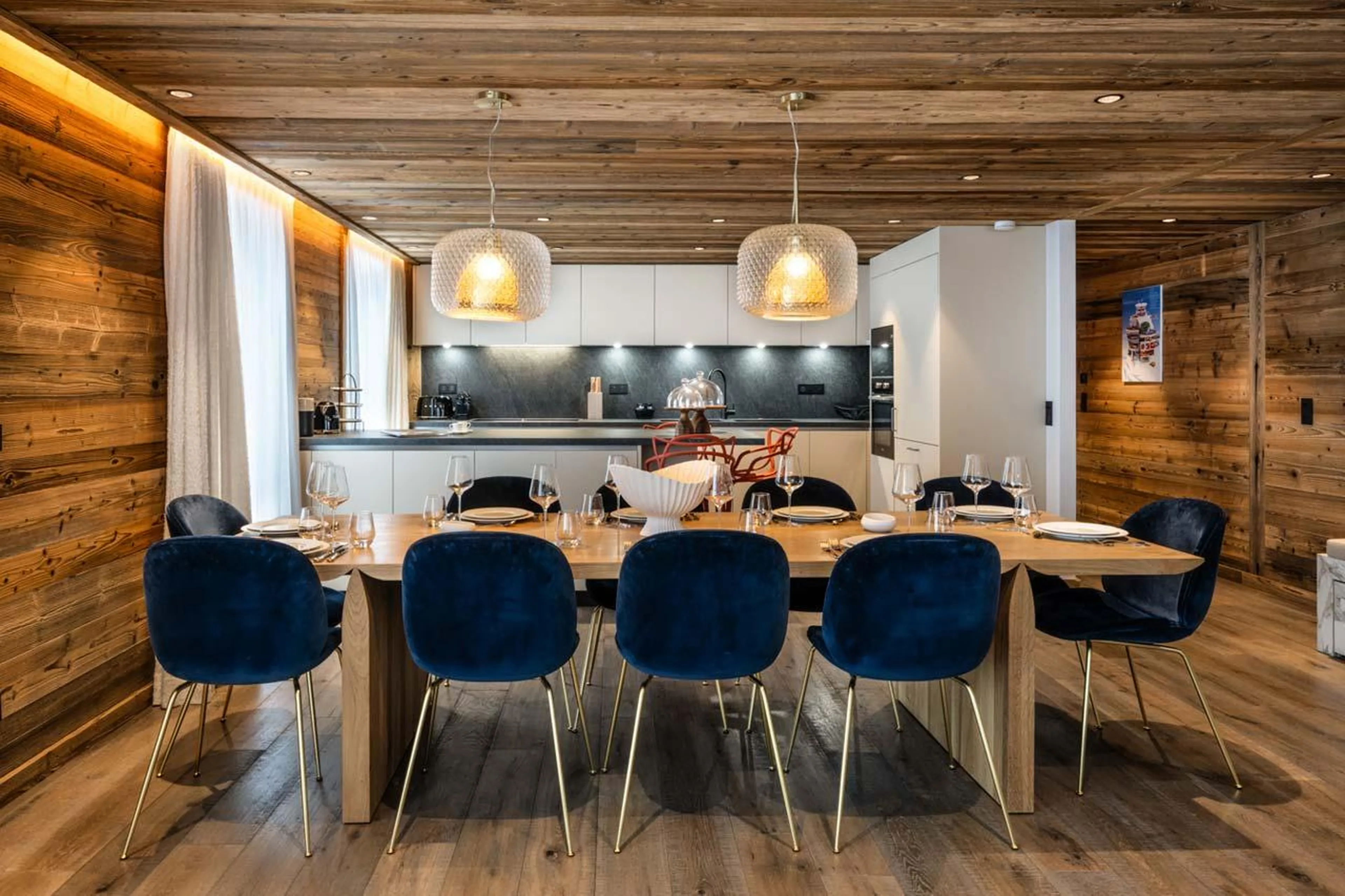 Dining area in Silverstone Lodge 1 in Val d'Isere