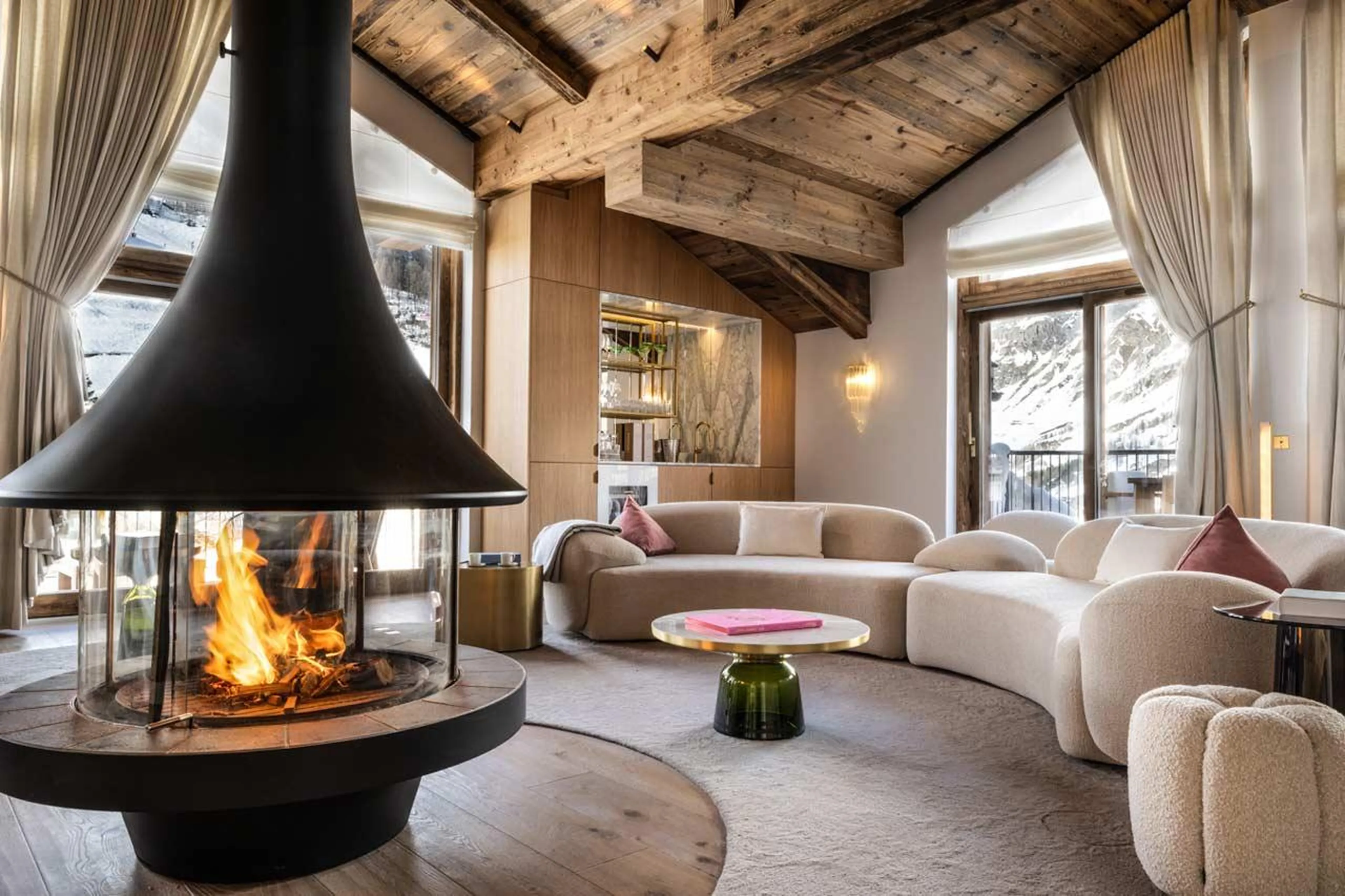 Lounge at Silverstone Lodge 5 in Val d'Isere