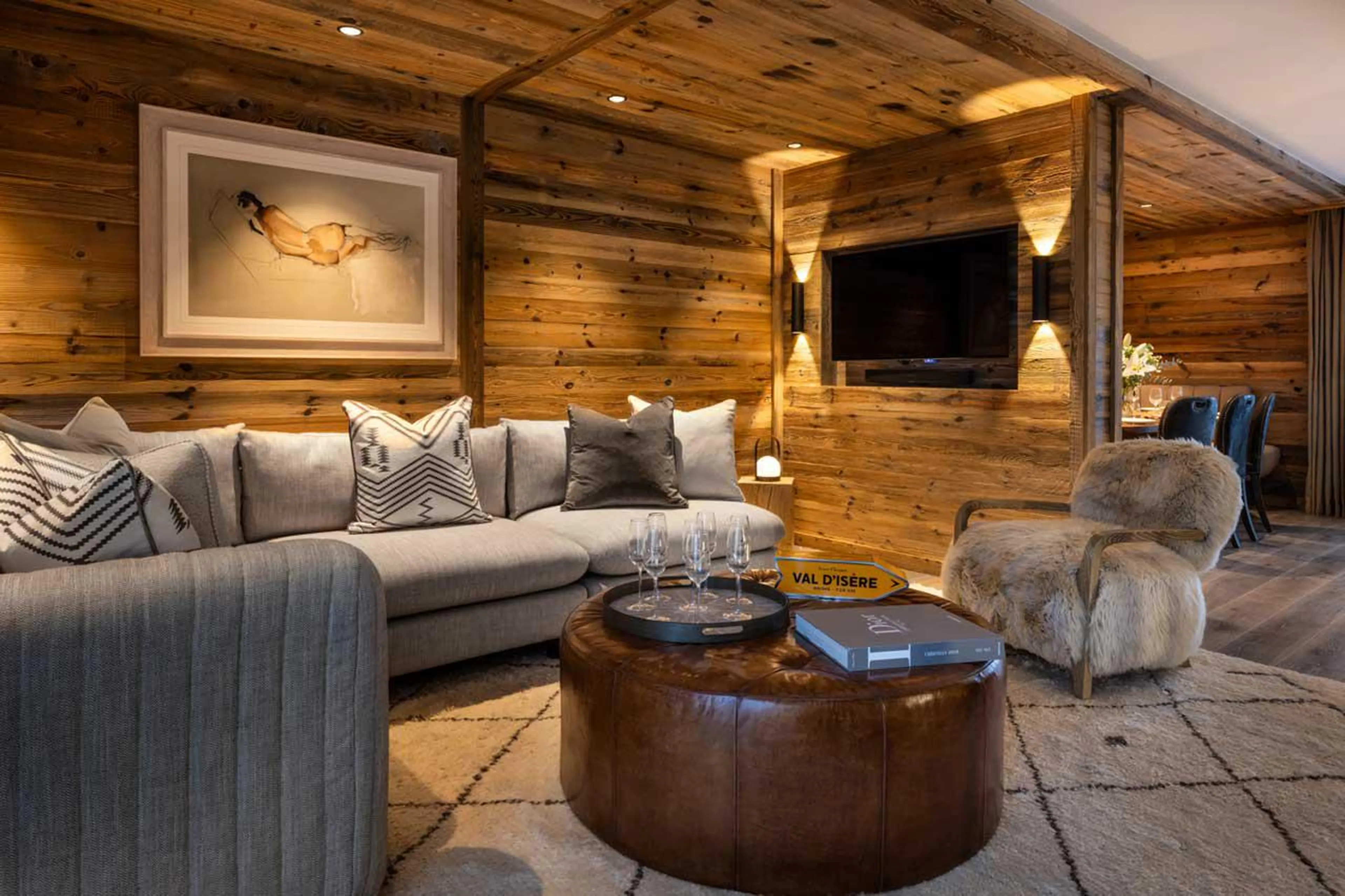 Spacious longe area at Silverstone Lodge 6 in Val d'Isere
