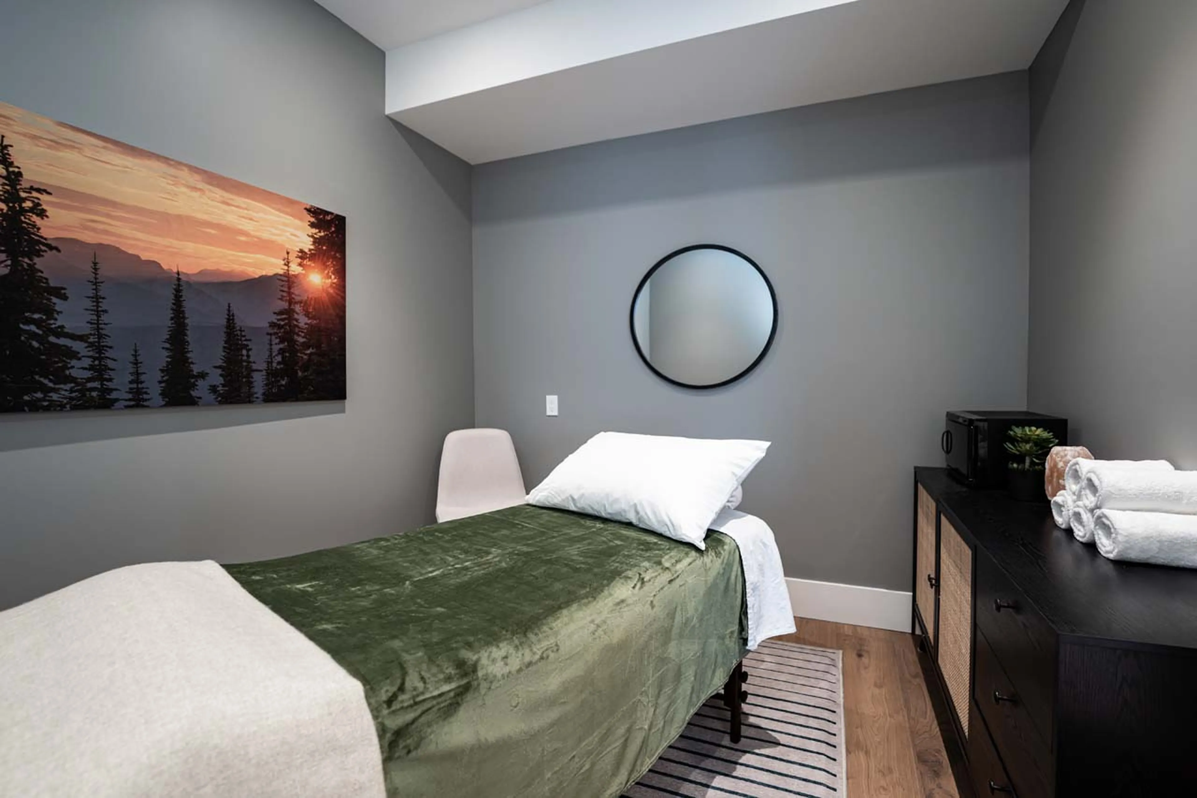 Massage room in Sitka Spruce Mountain, Revelstoke
