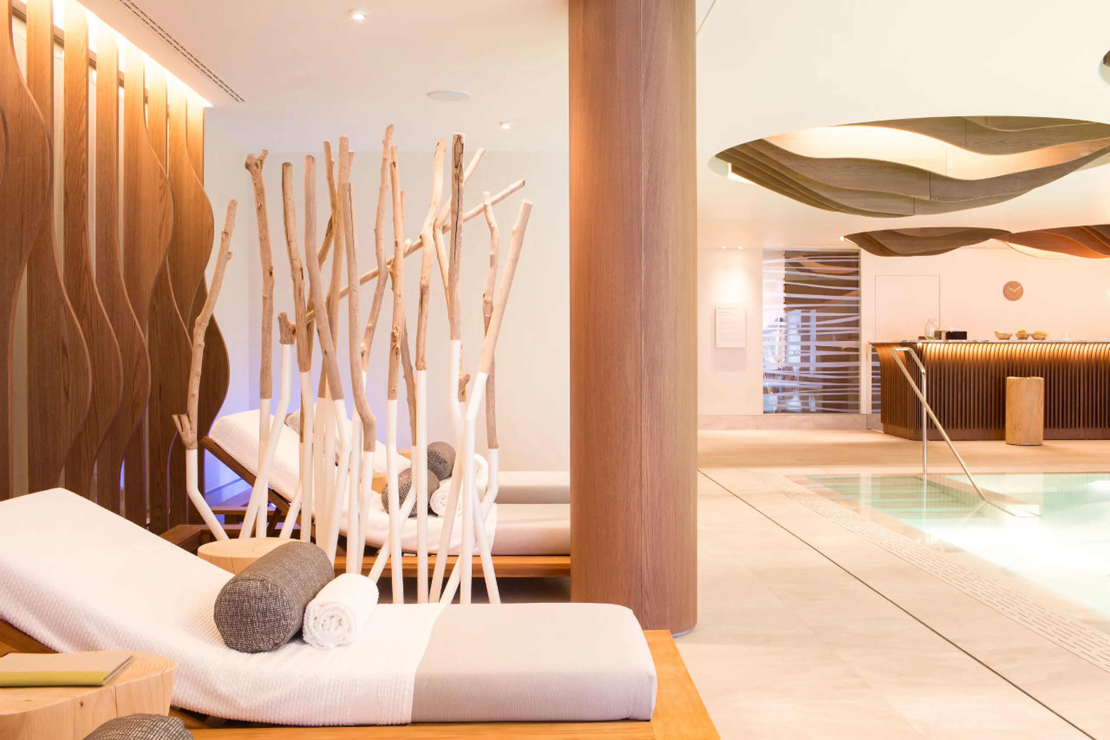 Pool relaxation area at Apartment Six Senses Two in Courchevel 1850
