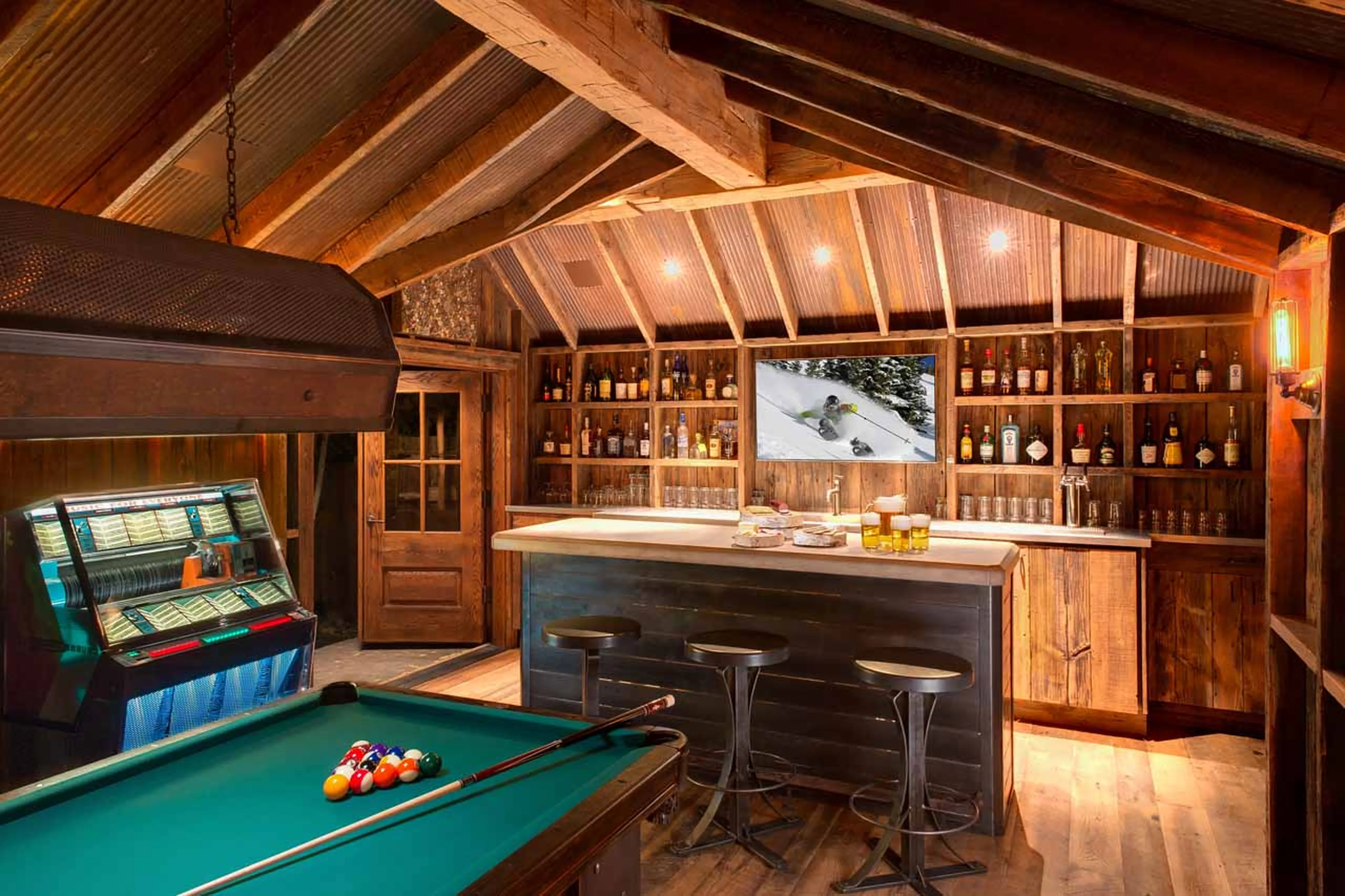 Bar at Sopris House in Crested Butte