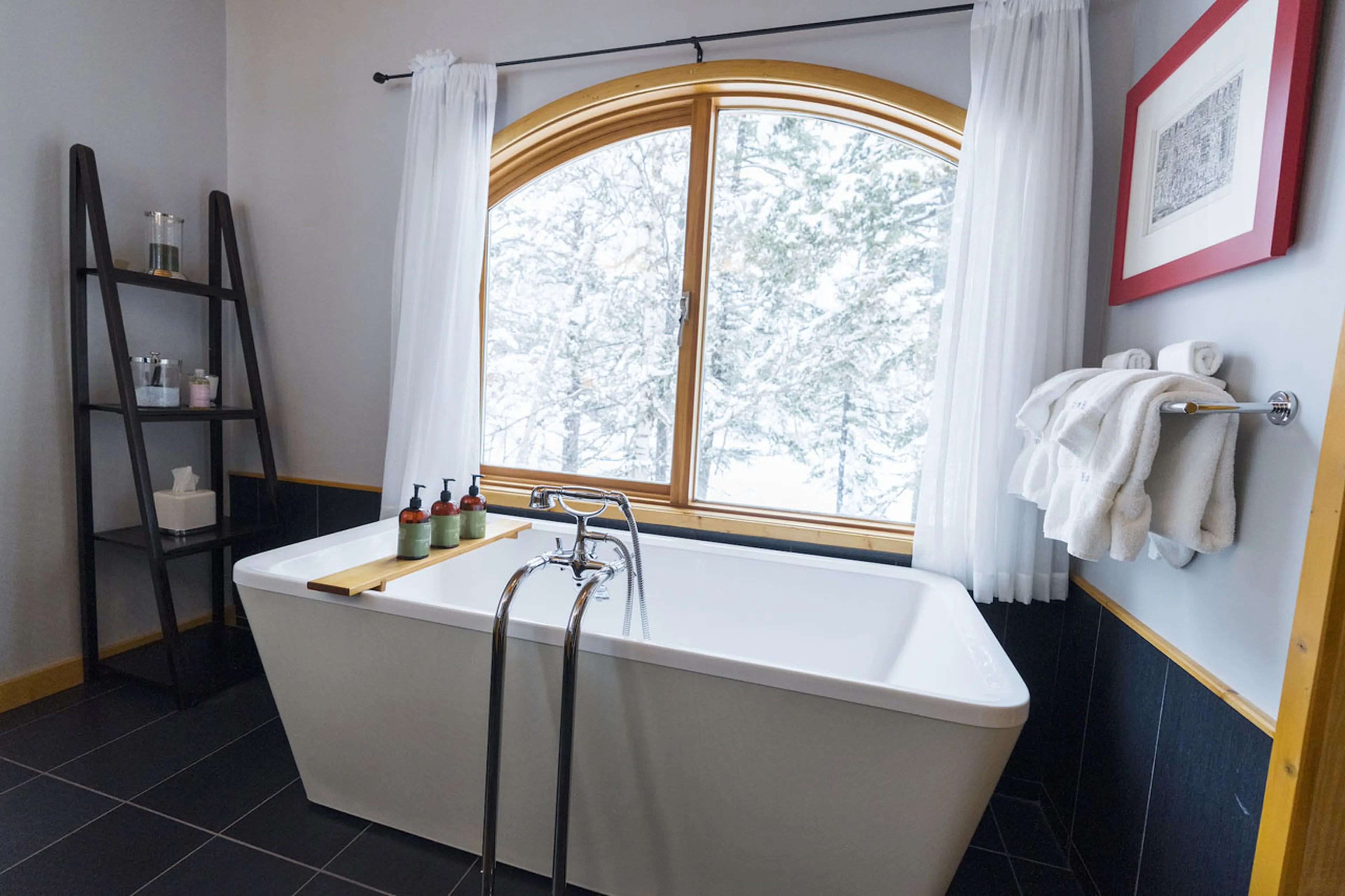 Master bathroom at Spirit Bear Lodge in South Chilcotin, British Columbia