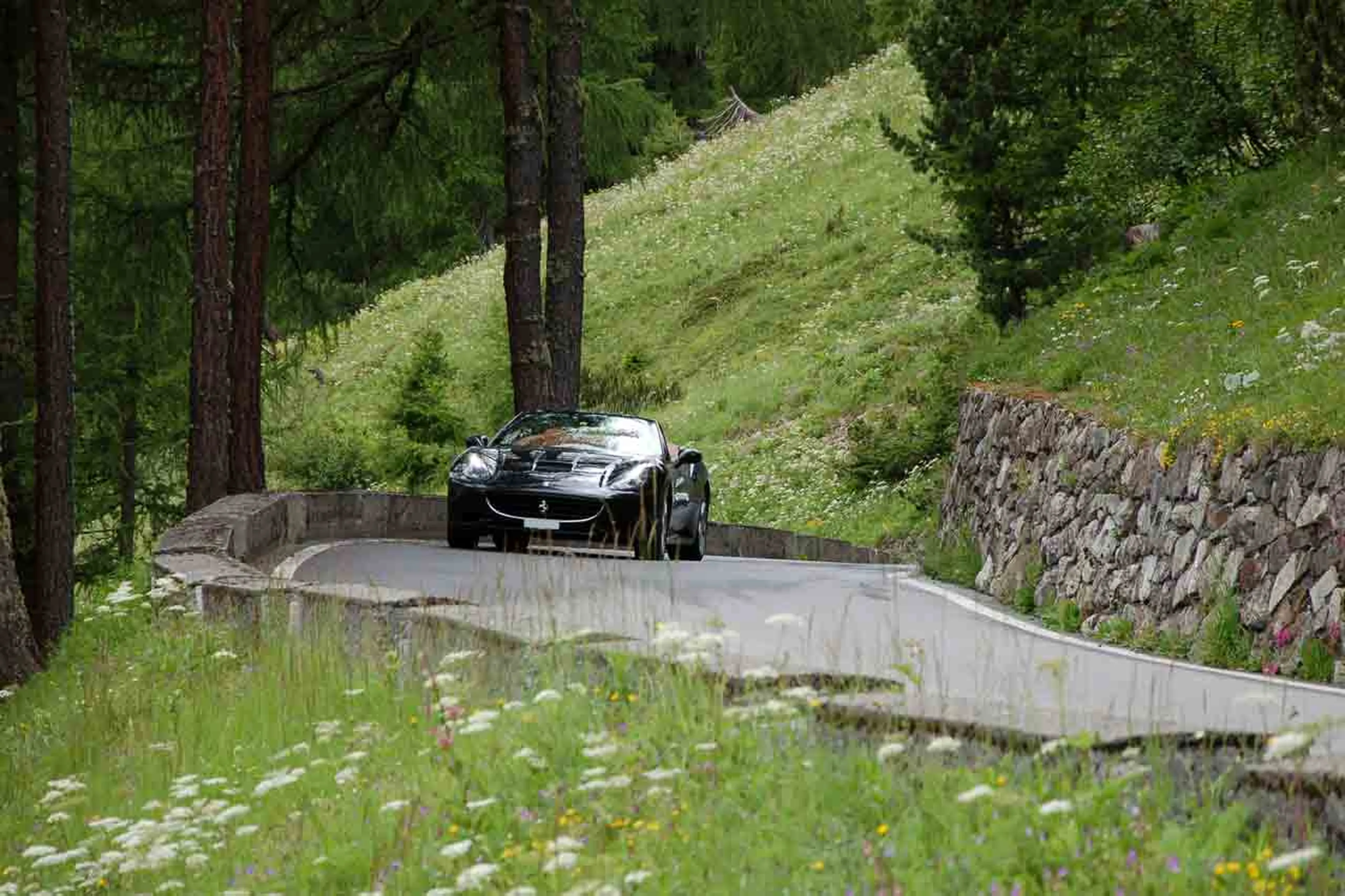 Driving tour in Switzerland in a supercar