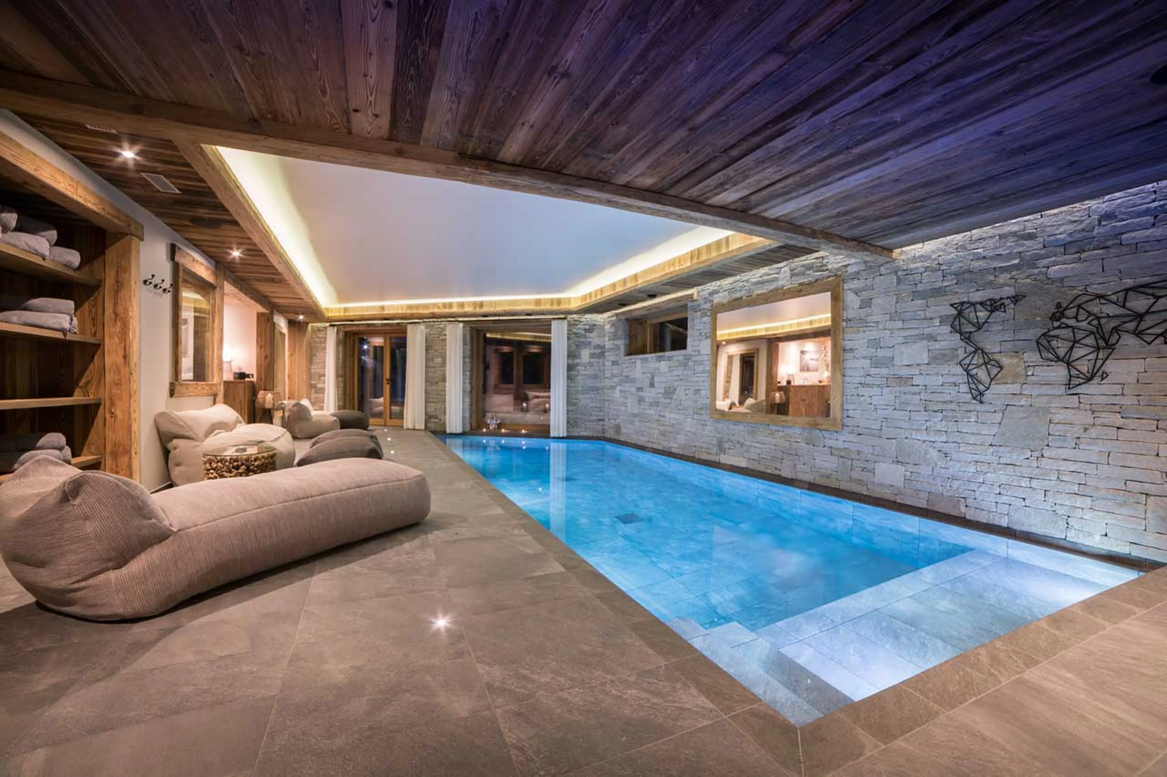 Swimming pool at Chalet O Valala in Val d'Isere