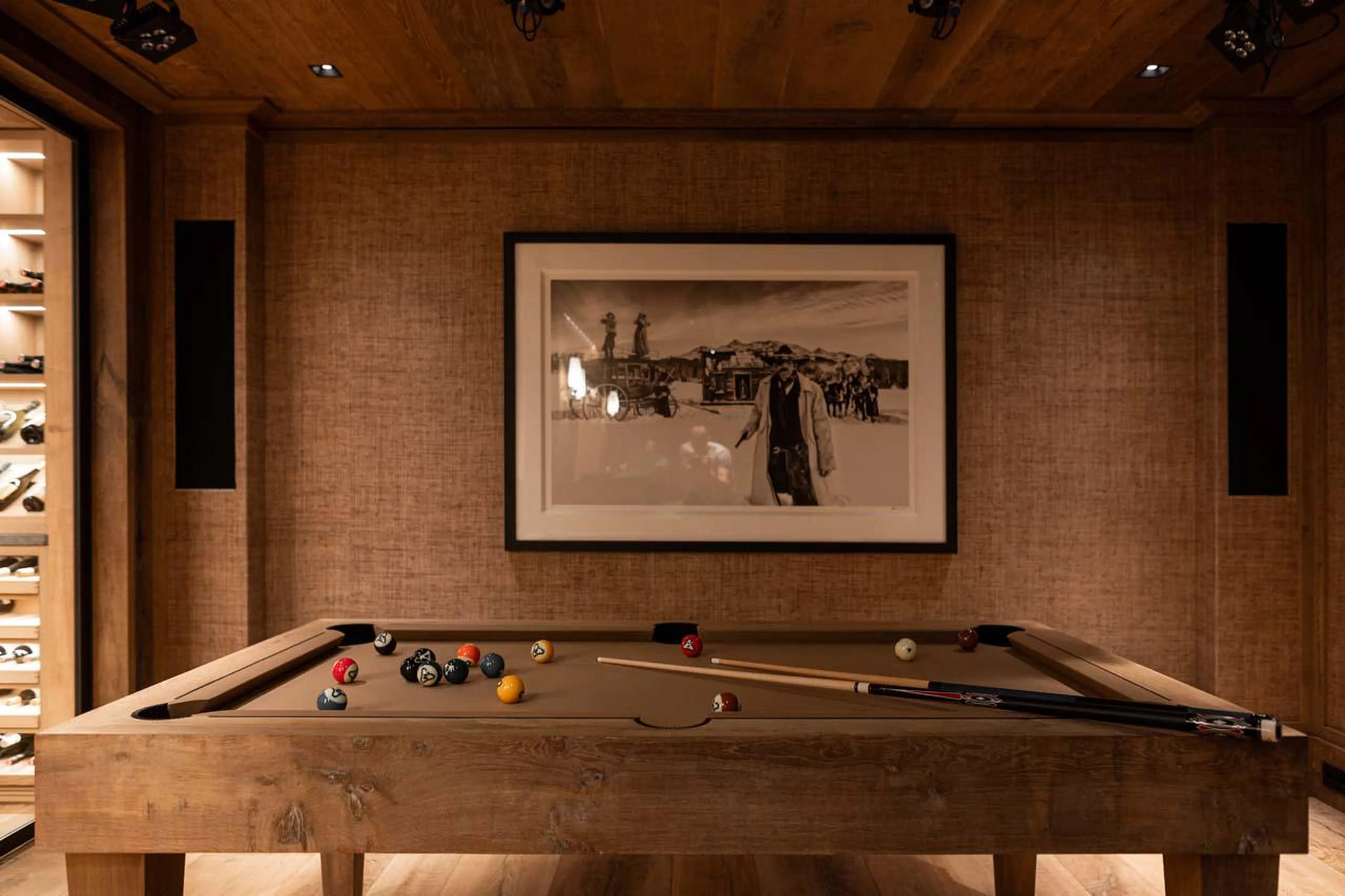 Entertainment room with snooker table at The Barn in Lech