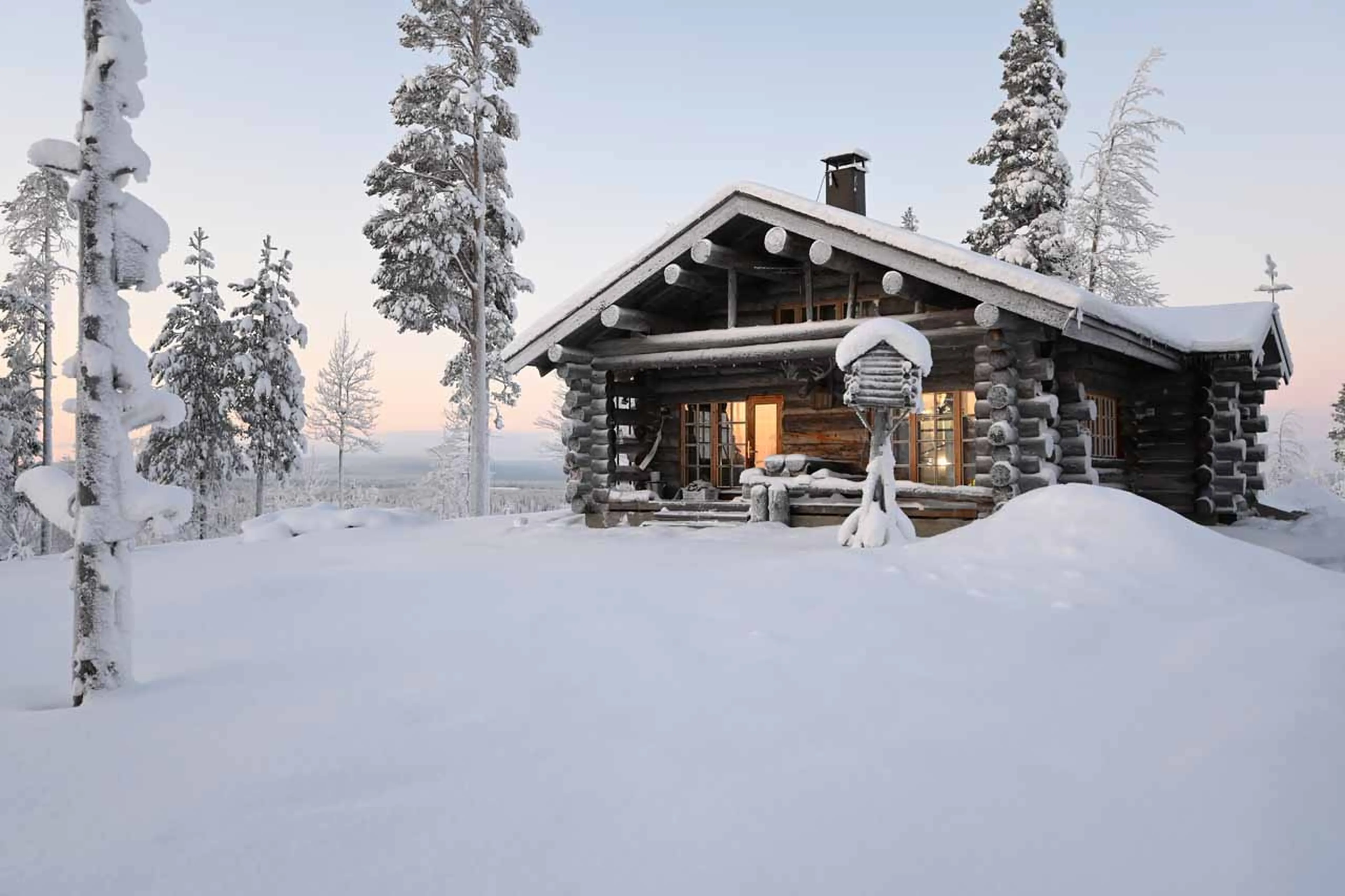 Exterior of The Fell Lodge, Finland in the snow