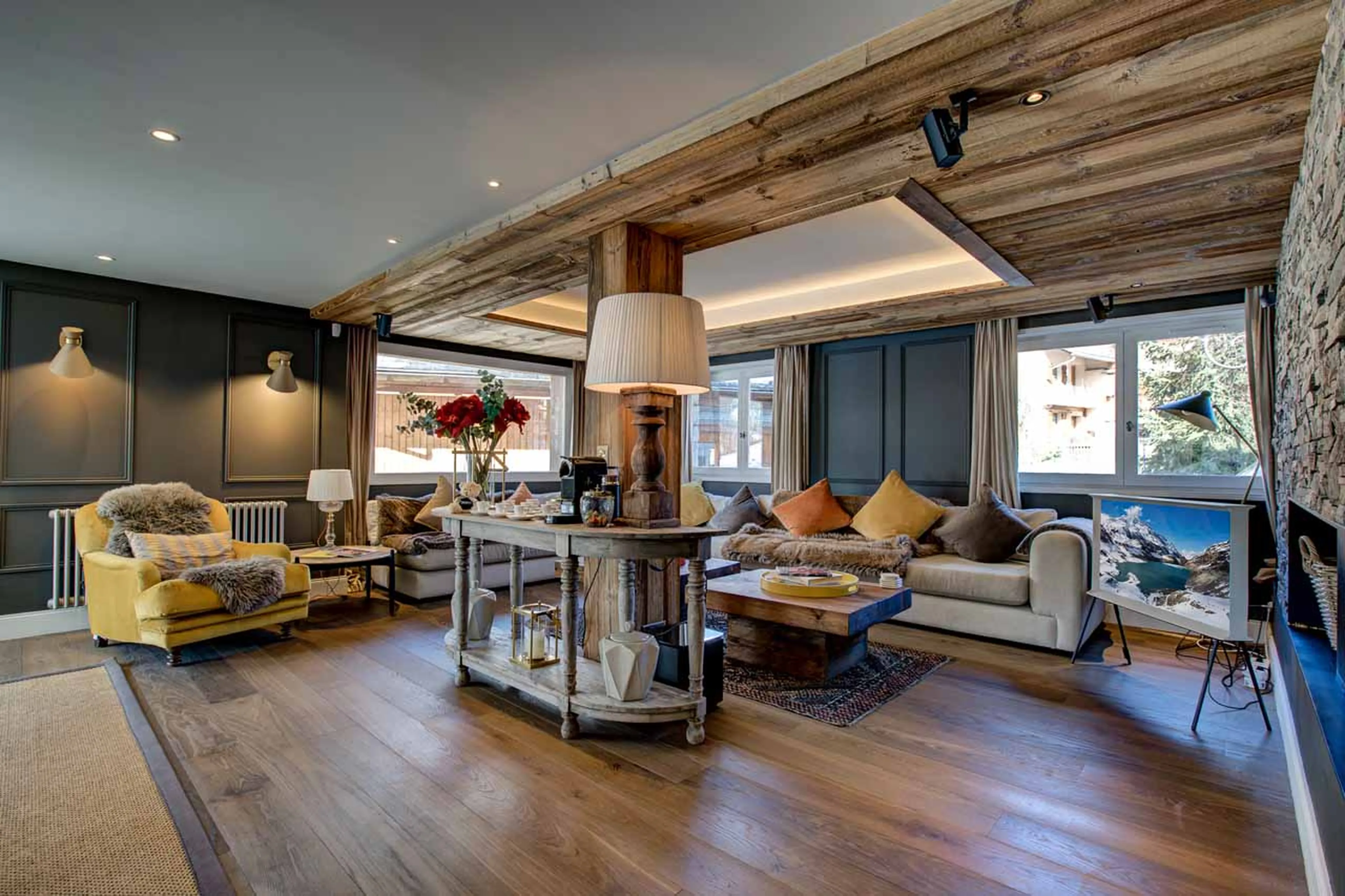 Living room at The Lightbowne in Meribel