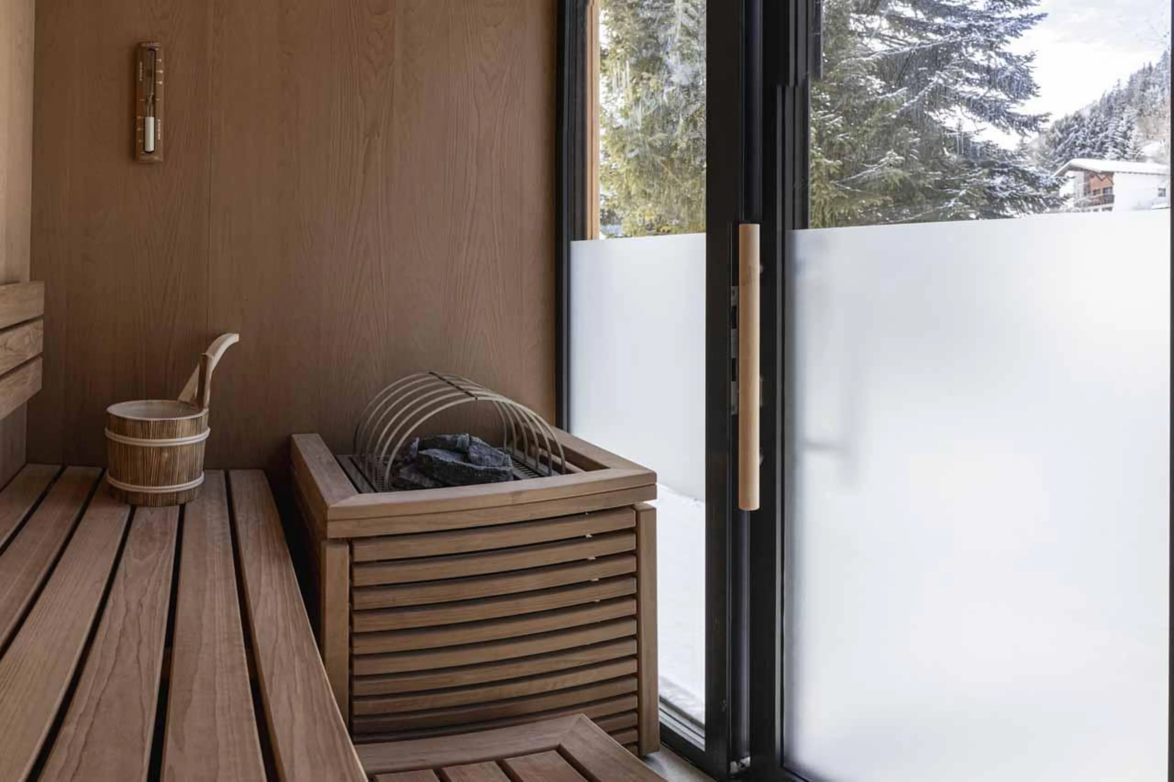 Outdoor sauna in The Lodge @ 47